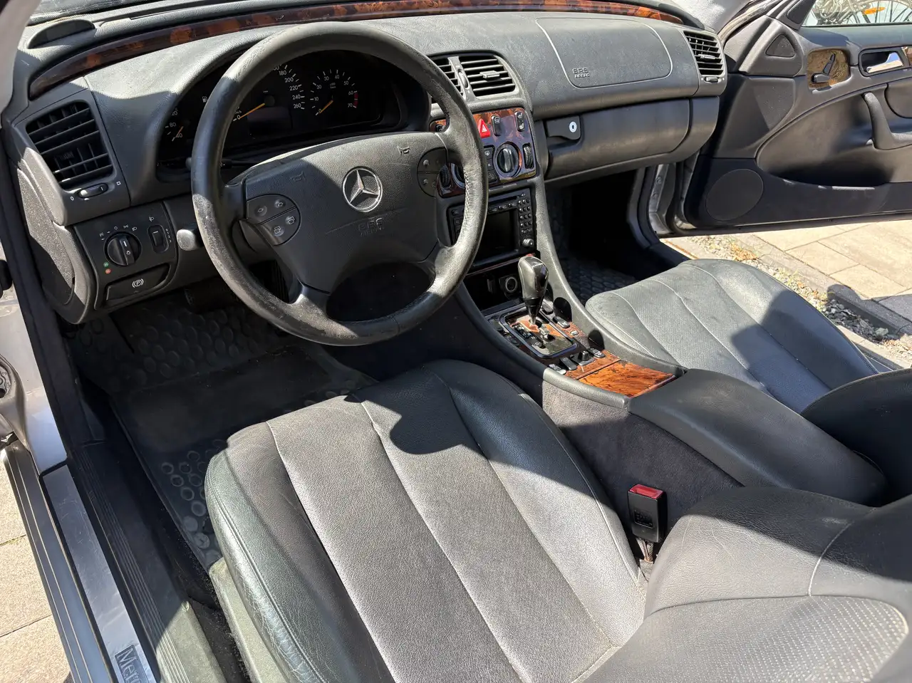 Mercedes-Benz CLK 320 Coupe Avantgarde, foto 11