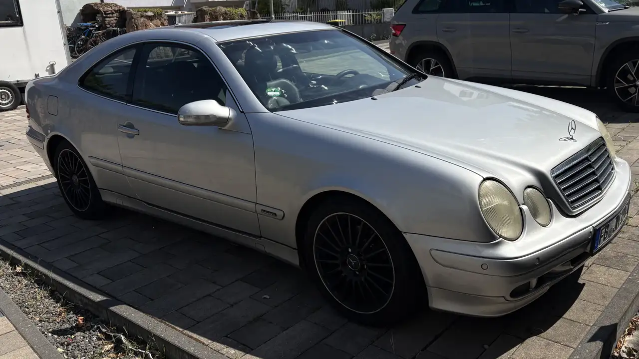 Mercedes-Benz CLK 320 Coupe Avantgarde, foto 12