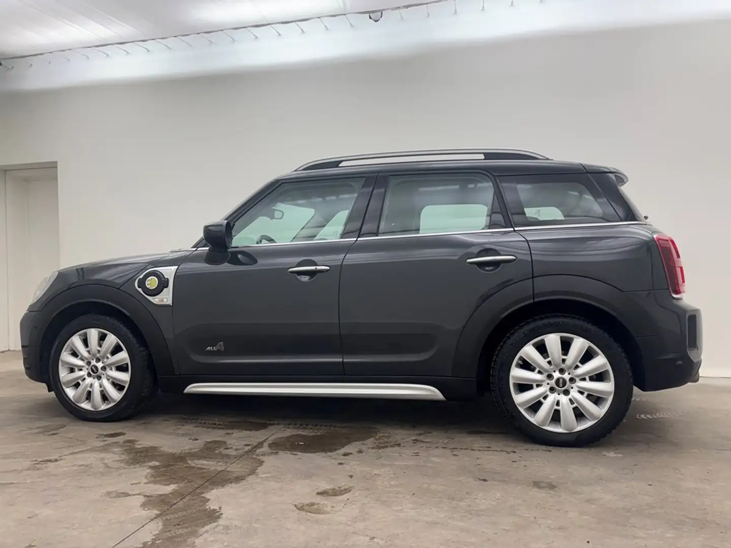 MINI Cooper Countryman 1.5 Cooper S E ALL4 AUT. Leder GPS Verw.zetels Alu Gris - 2