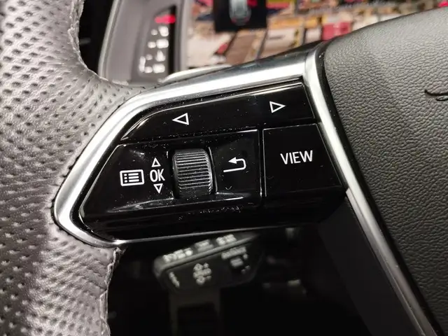 Audi A6 view 15