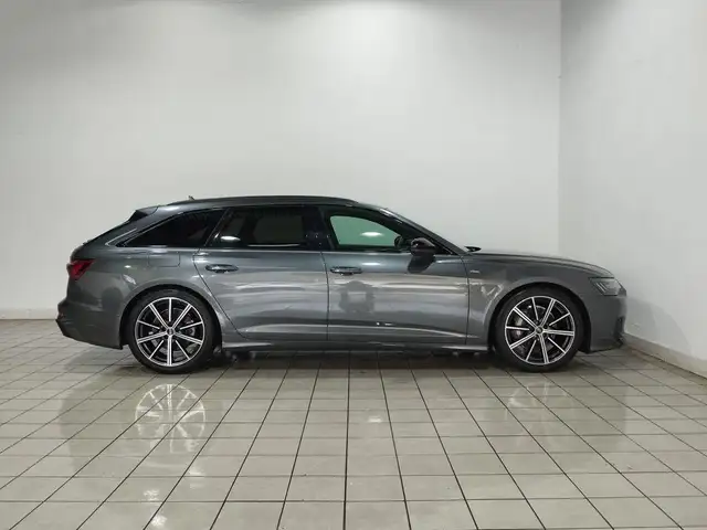 Audi A6 view 3