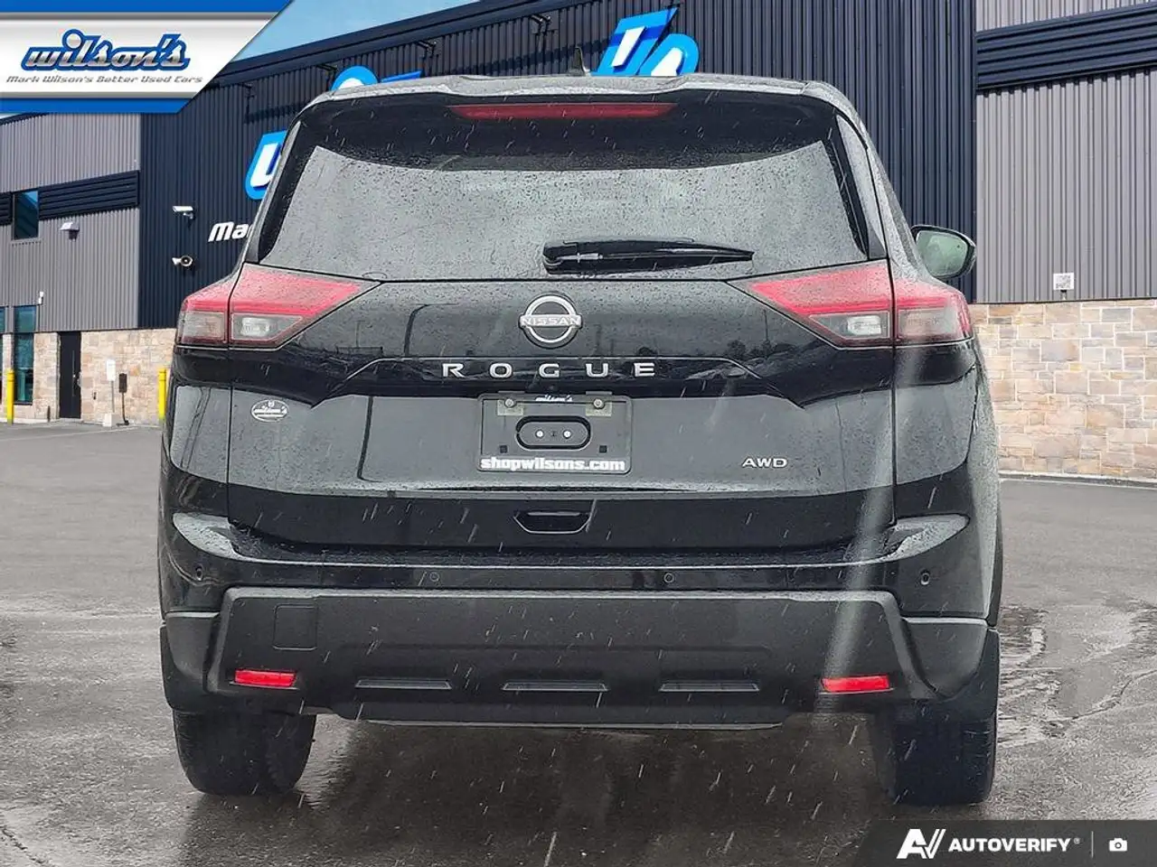 Nissan Rogue снимка Nissan Rogue