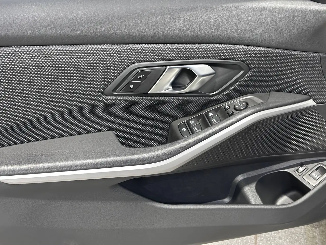 BMW 320 eA PHEV TOURING *CAMERA*ACC*FULL LED*WIDESCREEN*PDC*, миниатюра 23