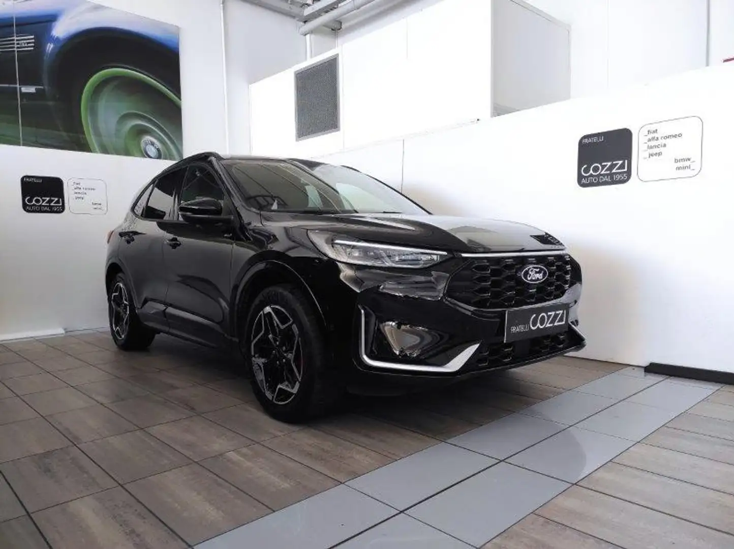 Ford Kuga 3ª serie - Kuga 2.5 Full Hybrid 183 CV CVT AWD ST- Nero - 1