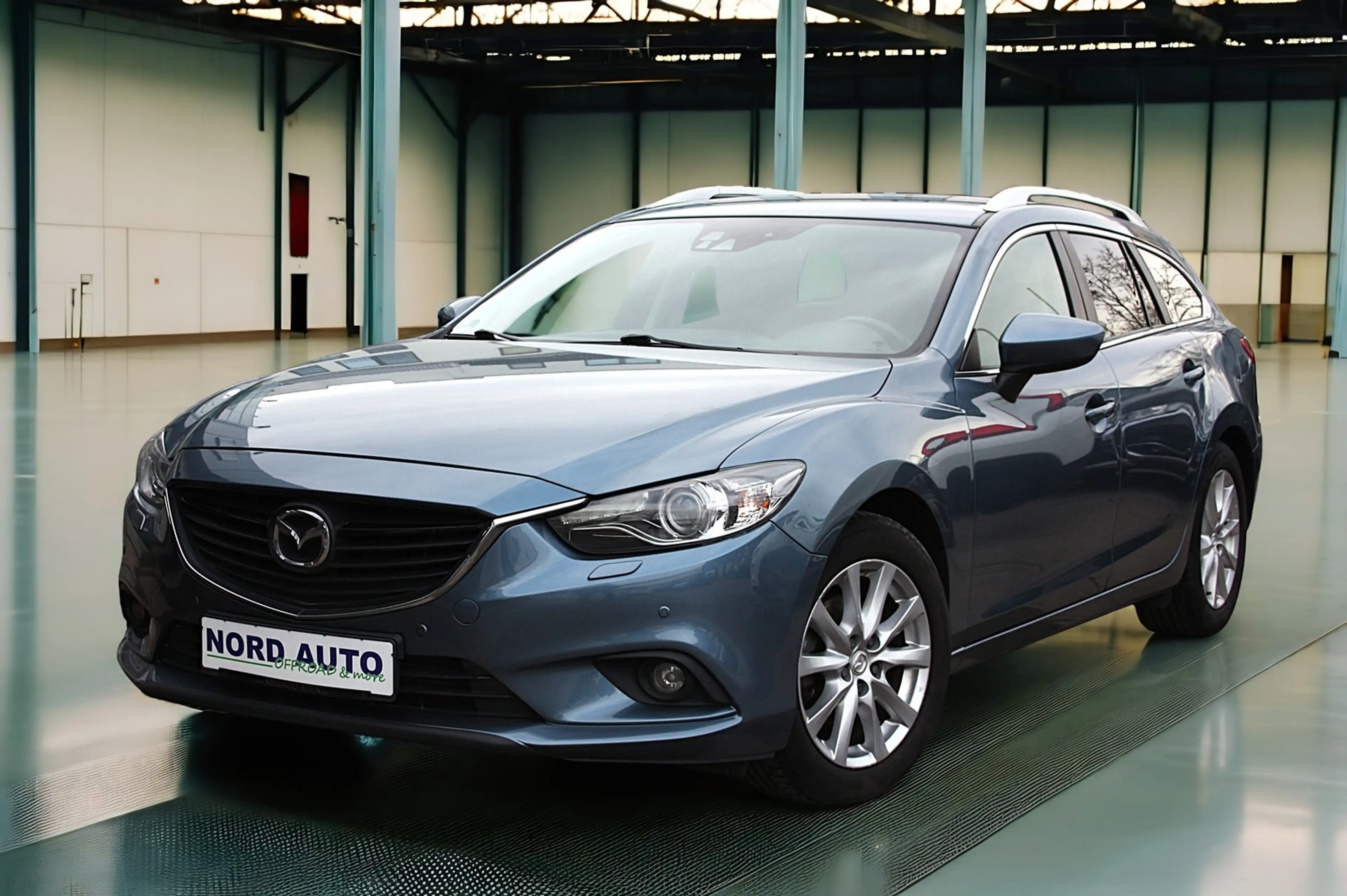 Mazda 6 Kombi 2.2 EDITION Autm. EuroNavi/Pdc/Temp — photo 4