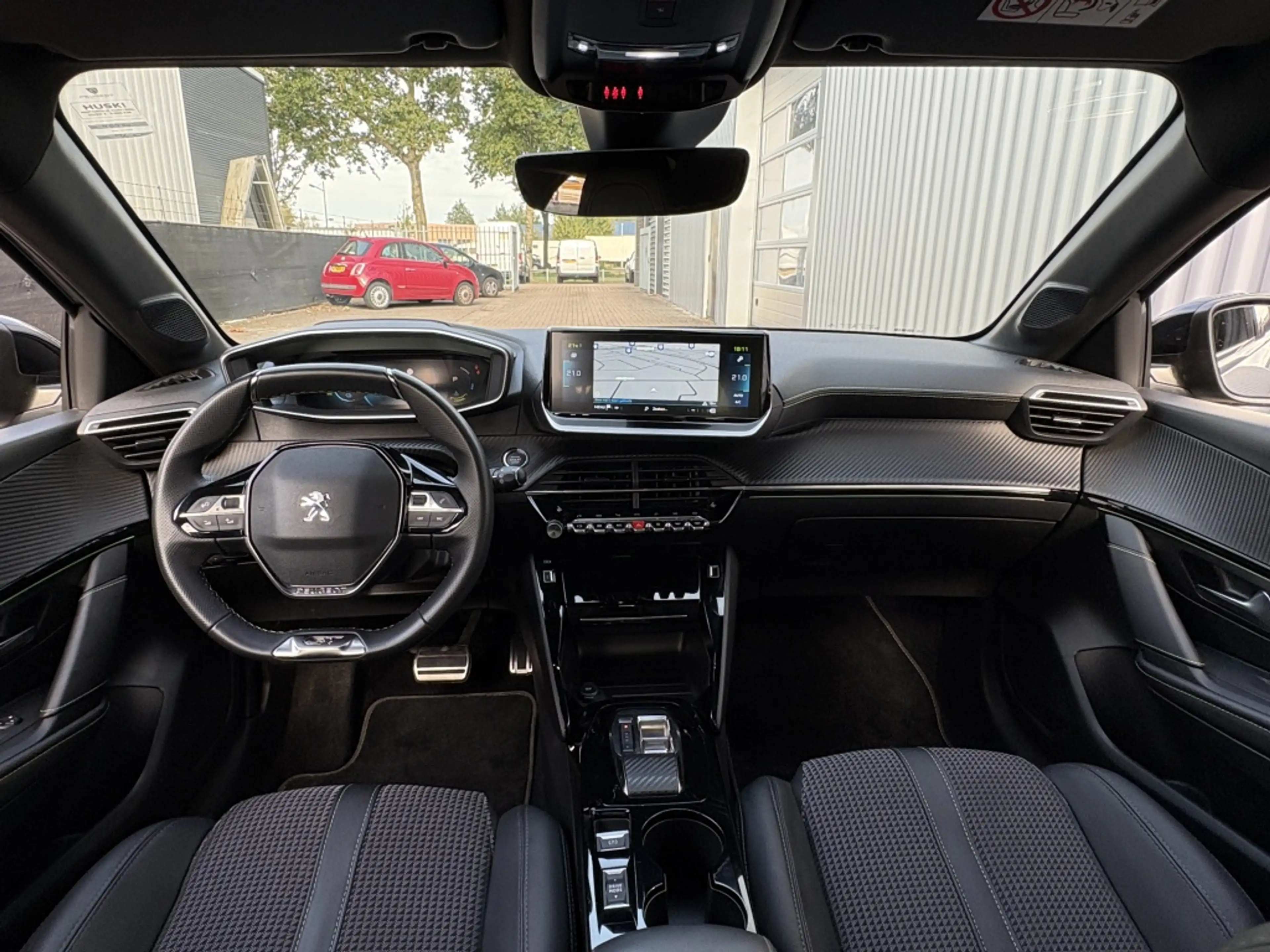 Peugeot e-208 GT 50 kWh | Stoelverw. | Navigatie — photo 20