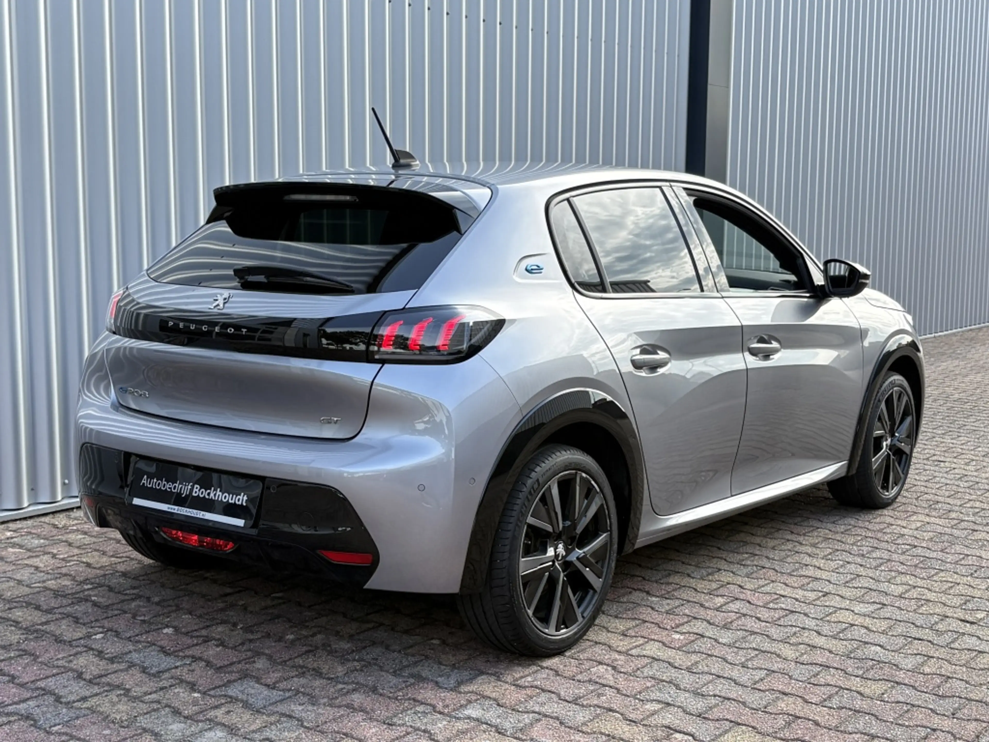 Peugeot e-208 GT 50 kWh | Stoelverw. | Navigatie — photo 13