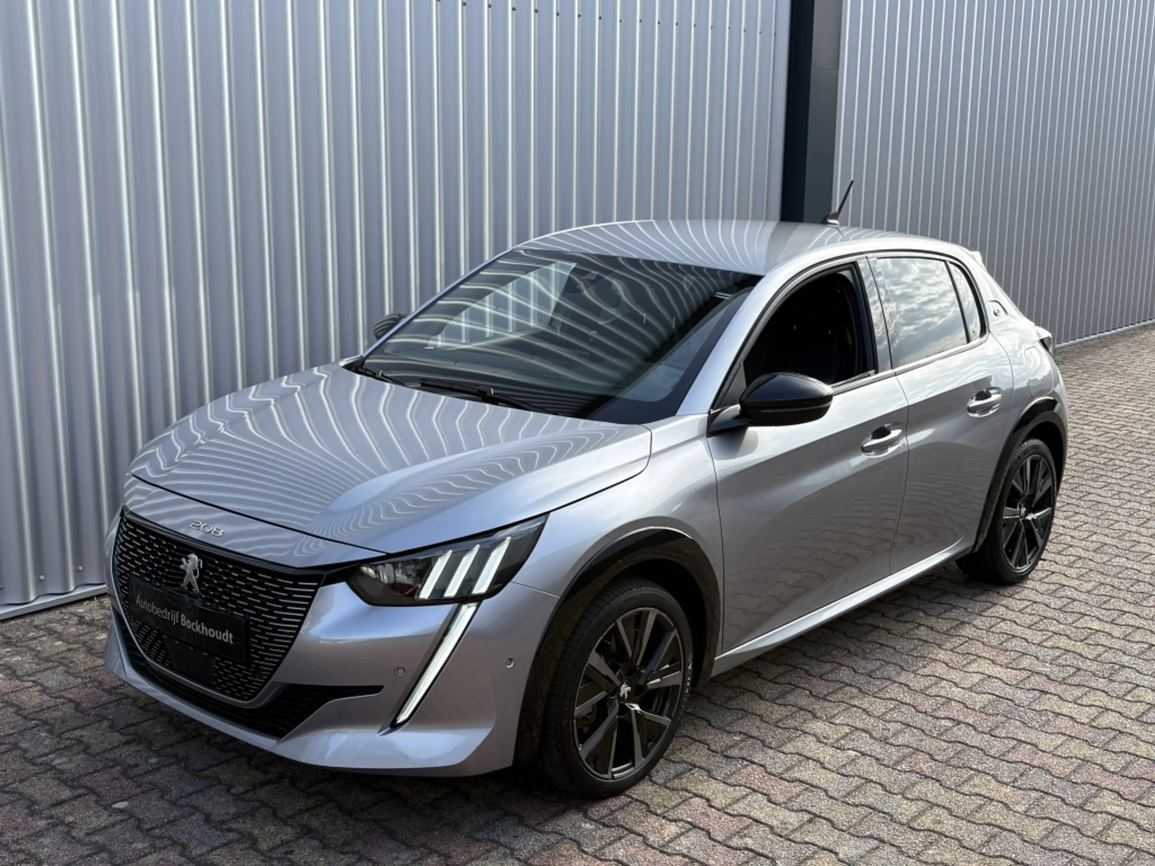 Peugeot e-208 GT 50 kWh | Stoelverw. | Navigatie — photo 5