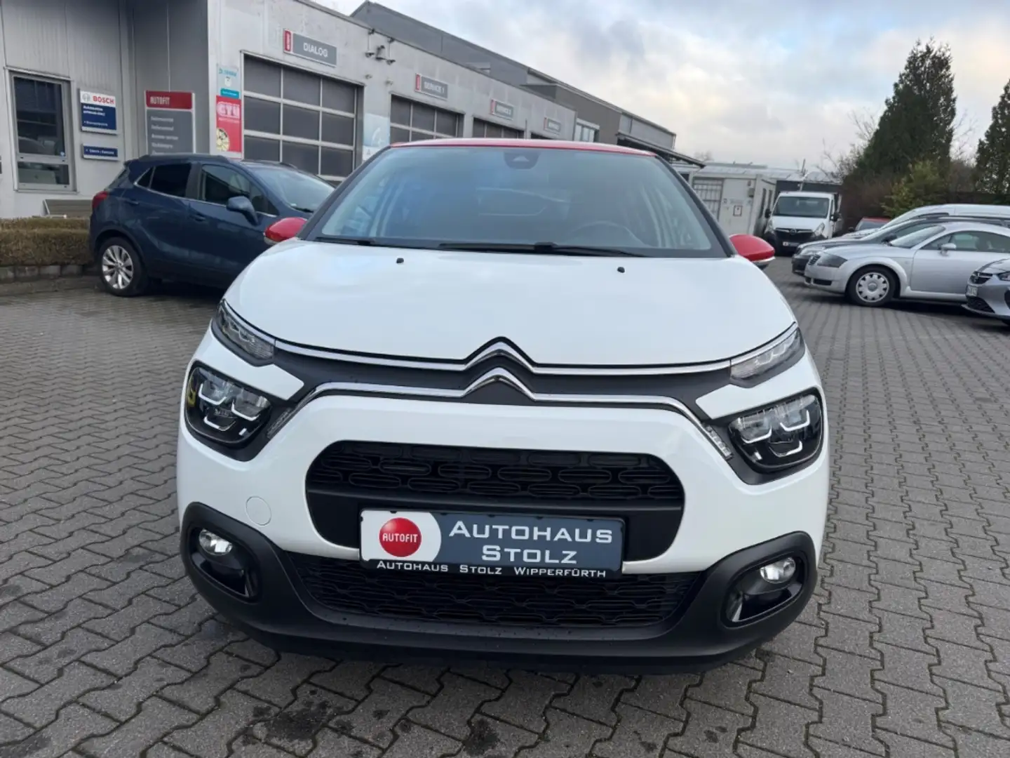 Citroen C3 Shine Navi LED Klimaautom DAB Keyless Spurhalteass Weiß - 2