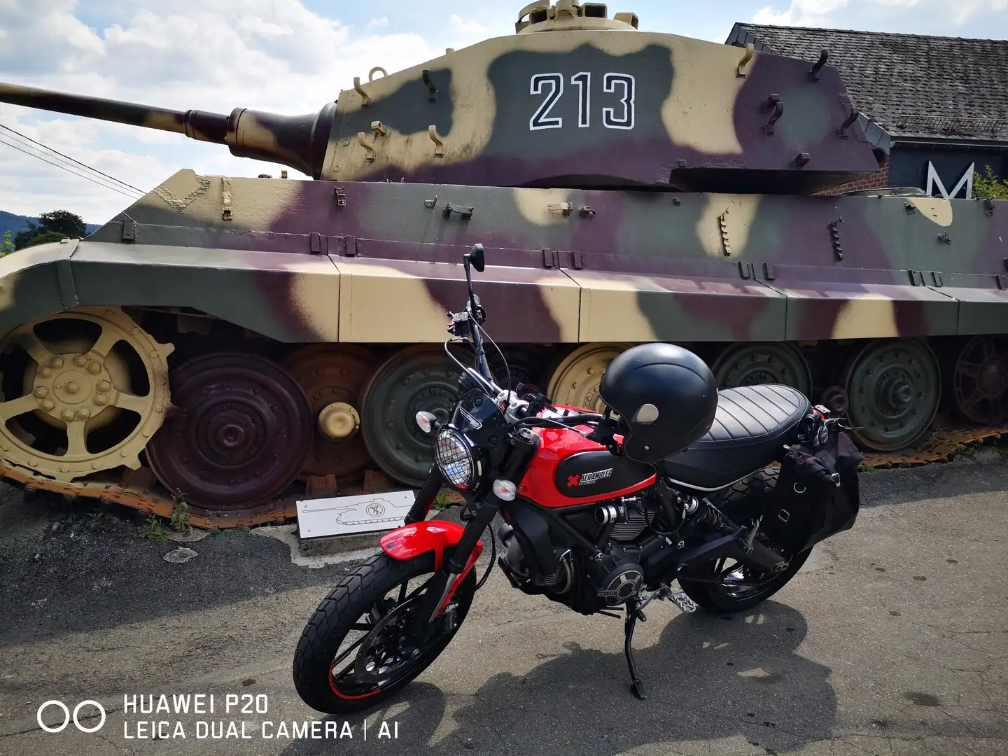 Ducati Scrambler protection Carter radiateur filtre à huile Rood - 1