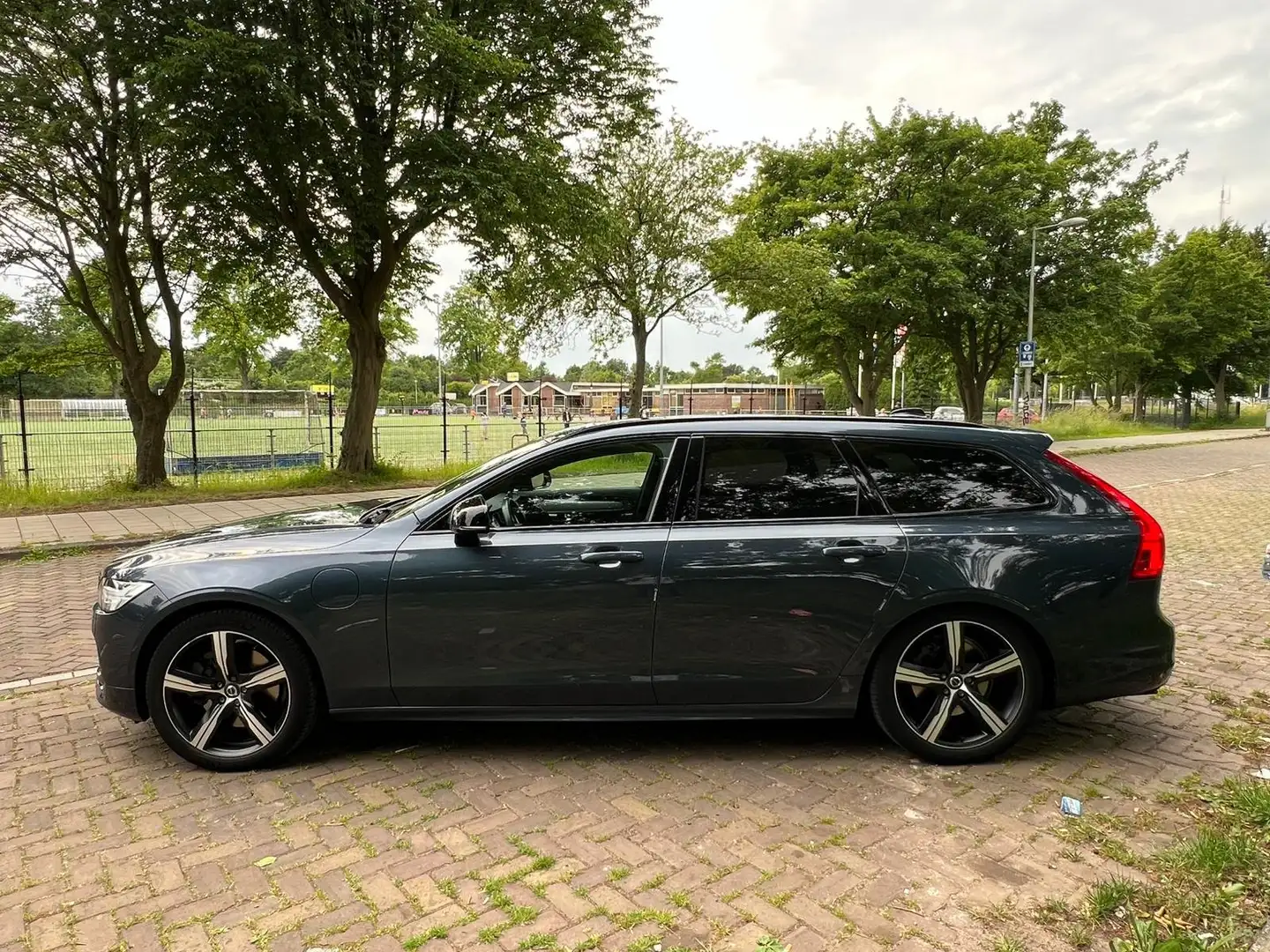 Volvo XC90 XC90 2.0 AWD R-Design Bleu - 2