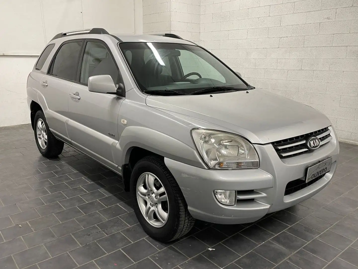 Kia Sportage 2.0 CRDI 4X4 112CV Active Class-PELLE Gris - 1