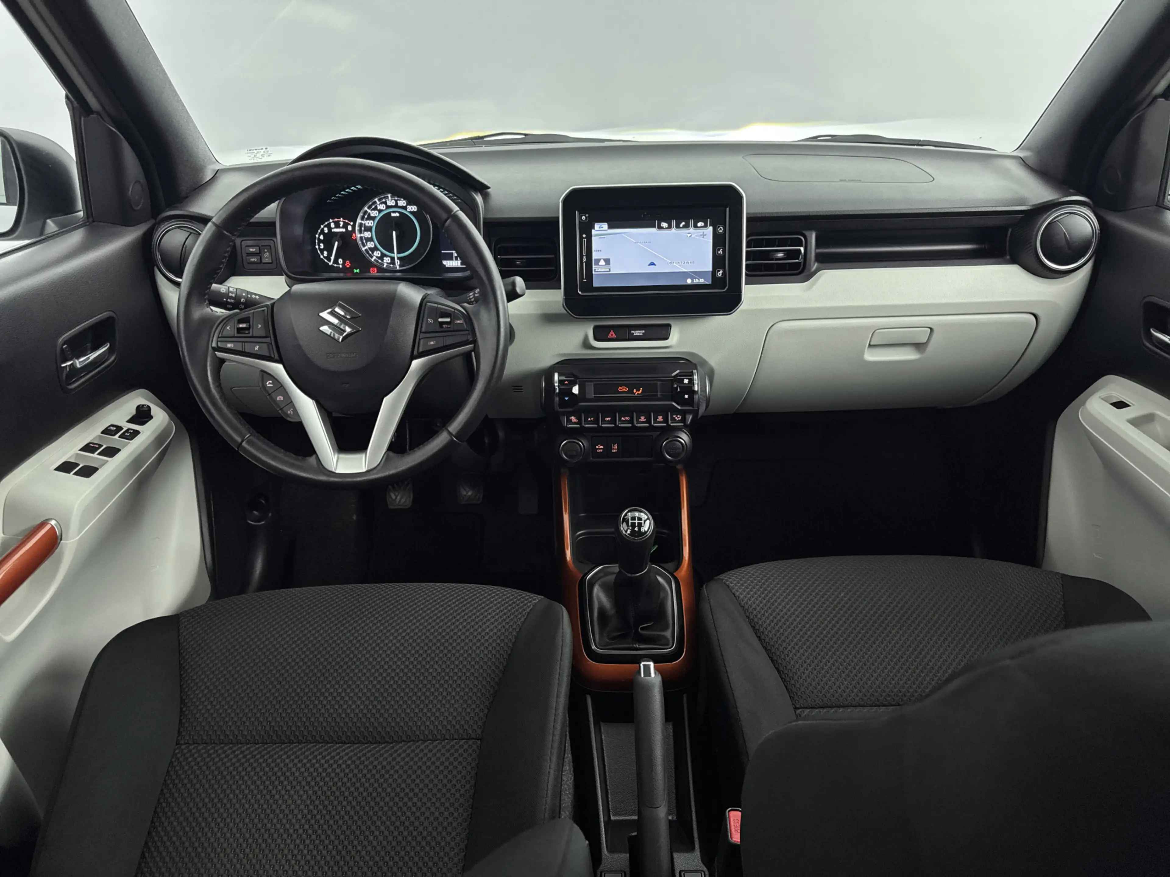 Suzuki Ignis 1.2 Select | Navi | Stoelverwarming | Lichtmetalen — photo 4