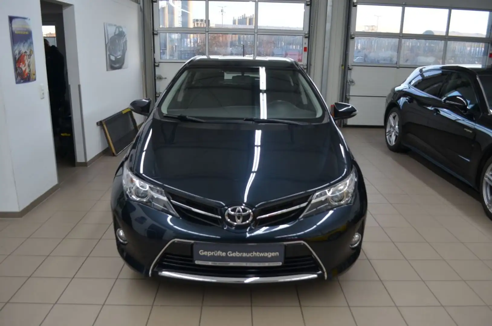 Toyota Auris 1.33l START Edition*SHZ*Parksensoren Blau - 2