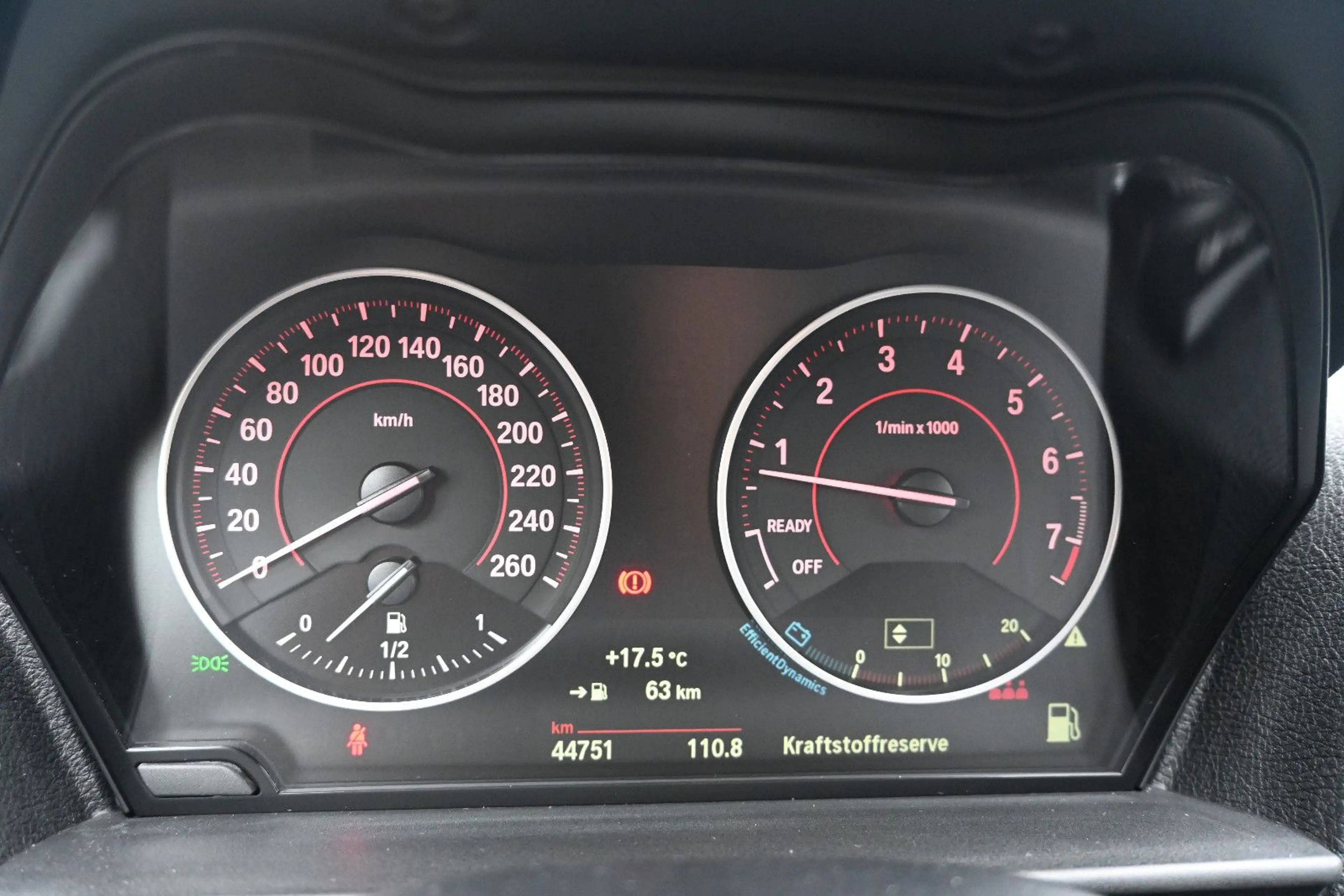 BMW 116 i Limousine Sportline*Erst 44000km*1.Hand — photo 8
