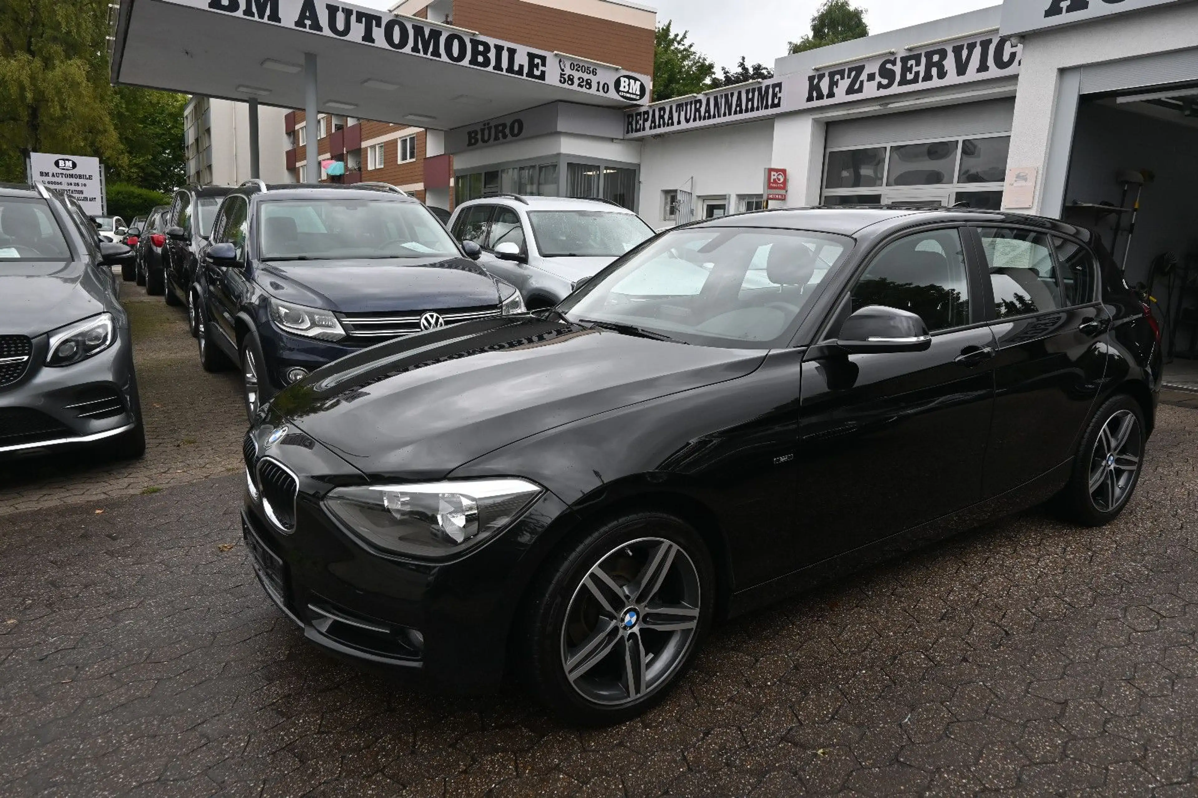 BMW 116 i Limousine Sportline*Erst 44000km*1.Hand — photo 2