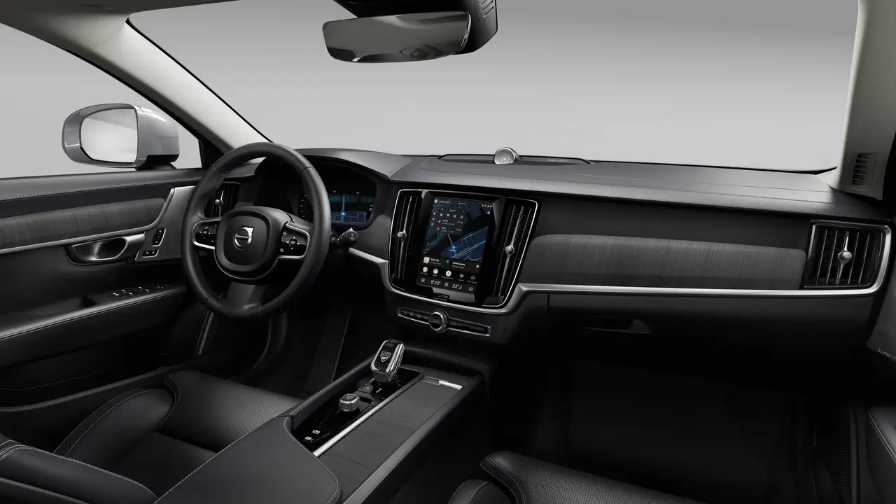 Volvo V90 Cross Country снимка Volvo V90 Cross Country