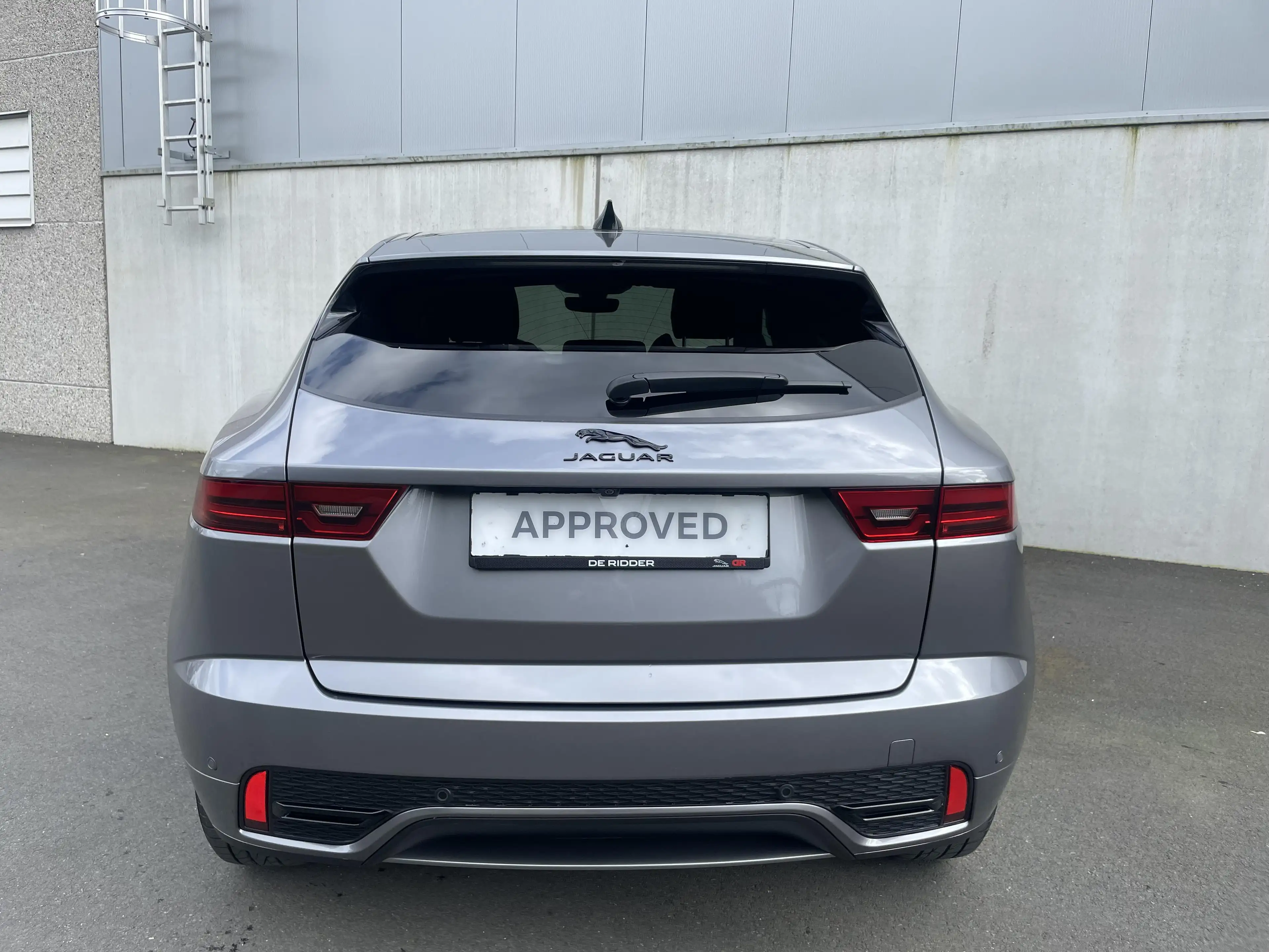 Jaguar E-Pace P160 R-Dynamic S *24m waarborg* — photo 5
