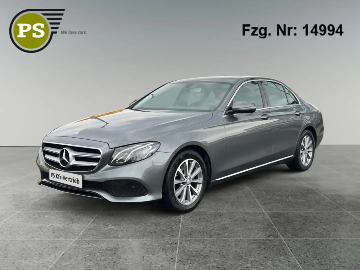 Mercedes-Benz E 200 d Avantgarde Navi LED  SSD el.Sitze Keylessgo Grau - 1