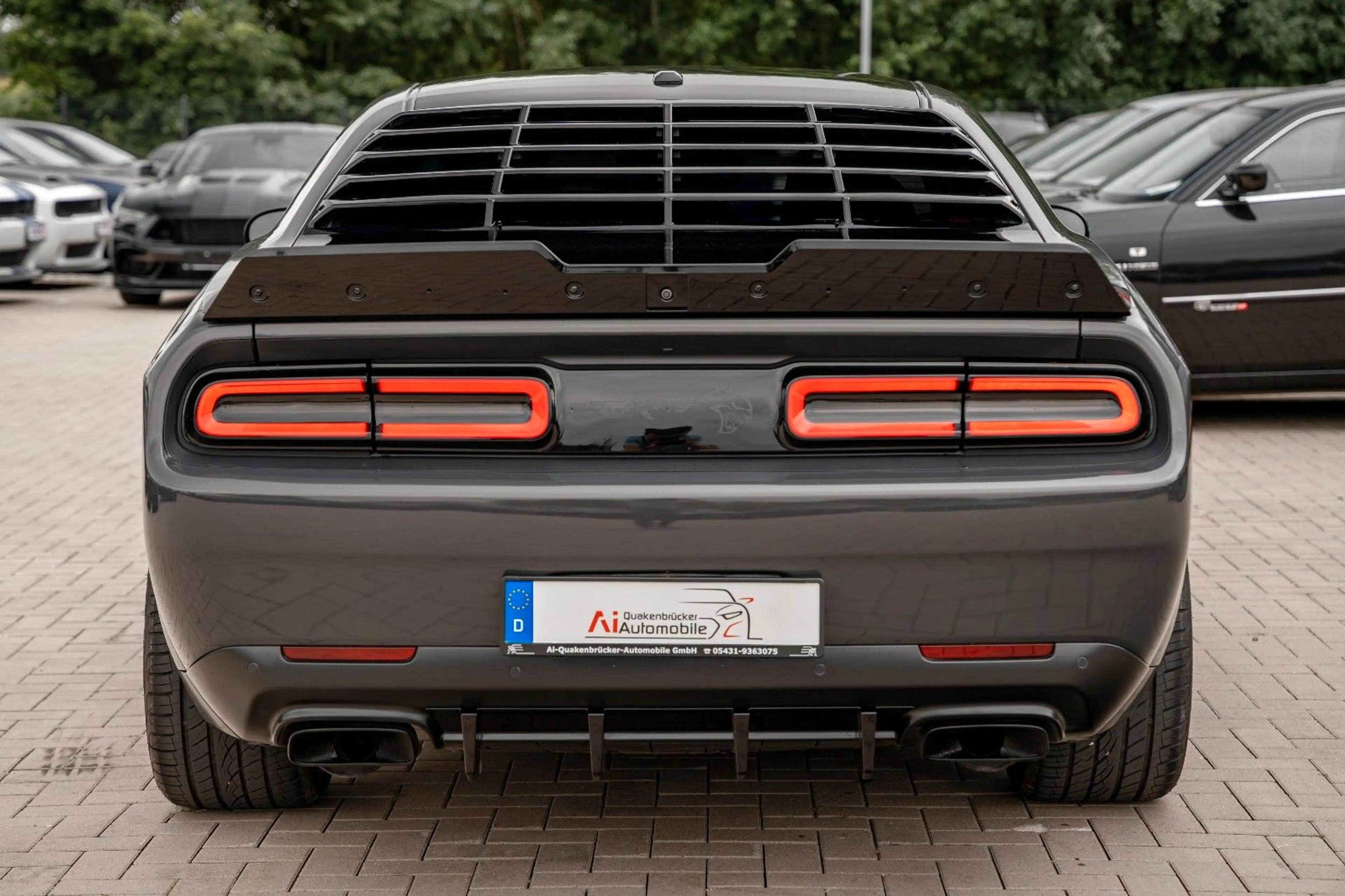 Dodge Challenger 5,7 HEMI WIDEBODY LED — photo 15