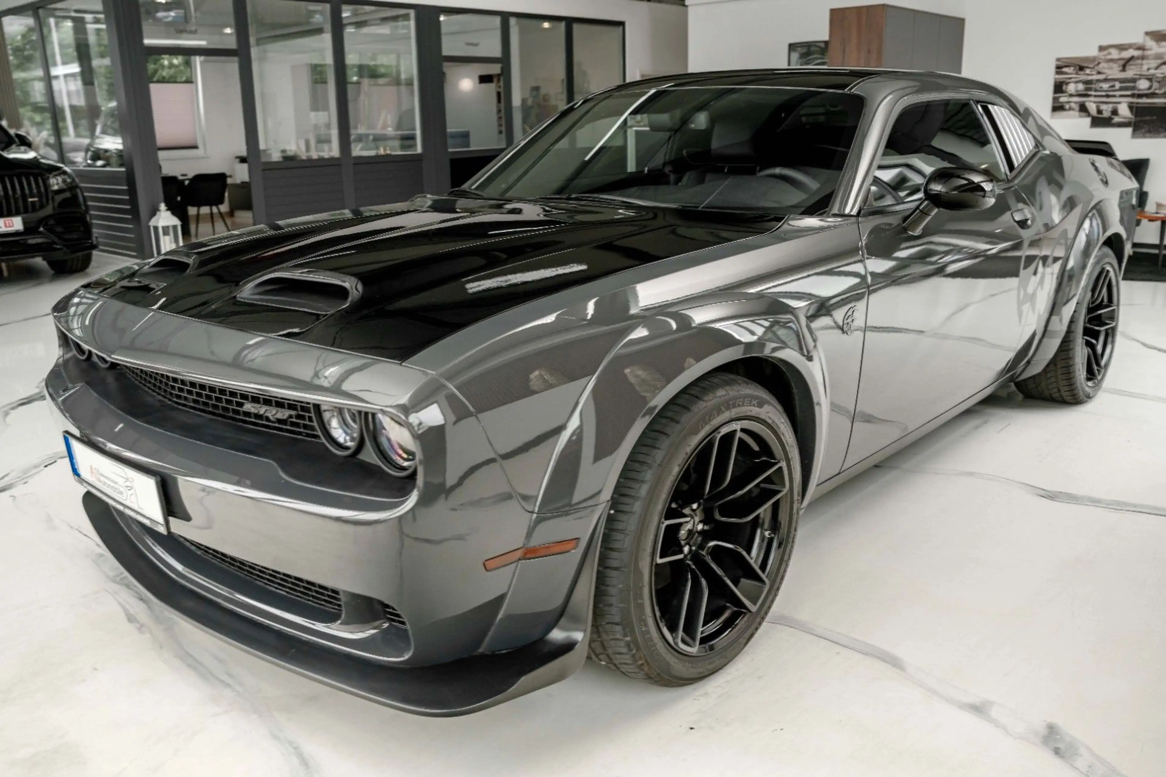 Dodge Challenger 5,7 HEMI WIDEBODY LED