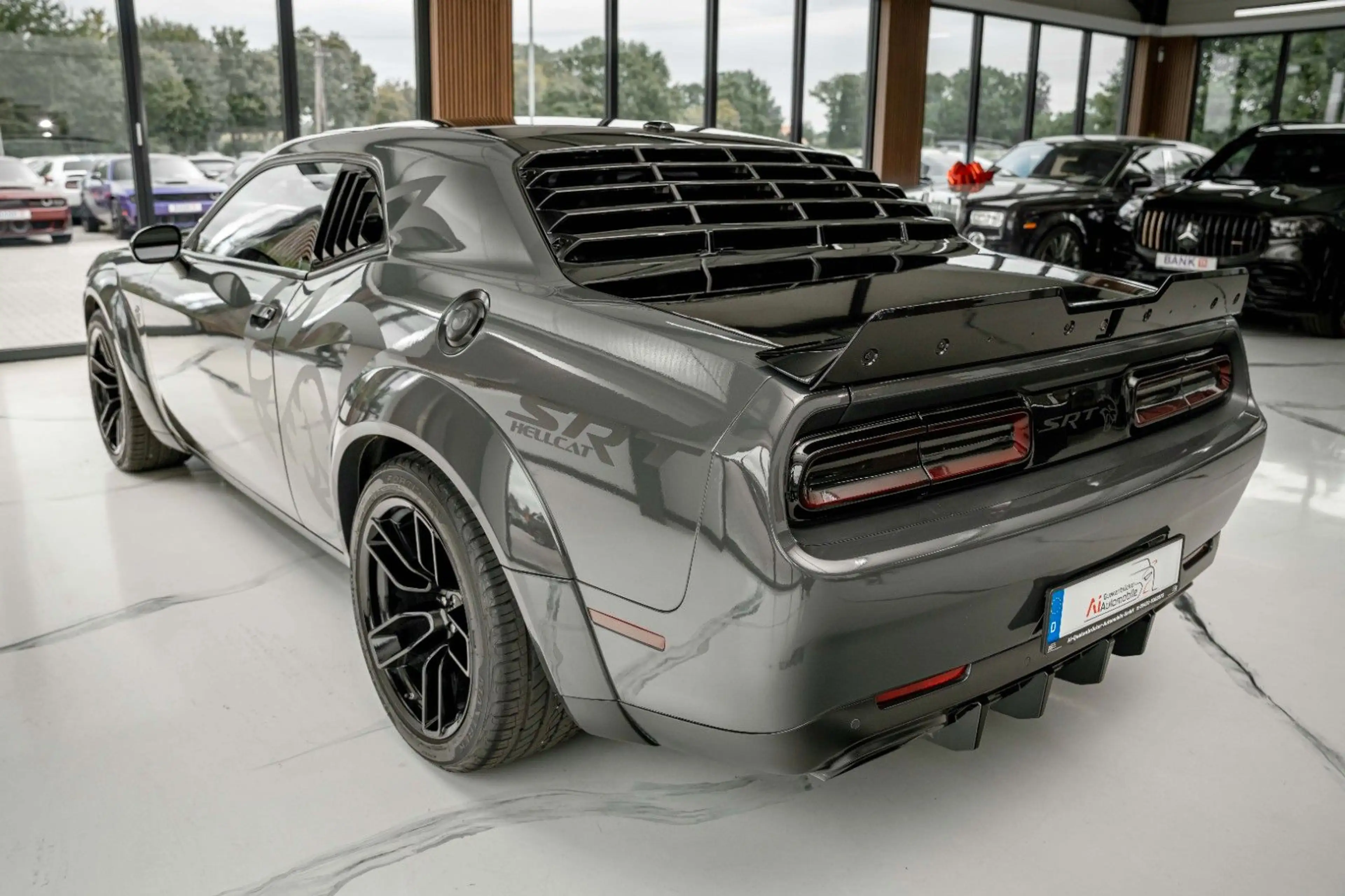Dodge Challenger 5,7 HEMI WIDEBODY LED — photo 4