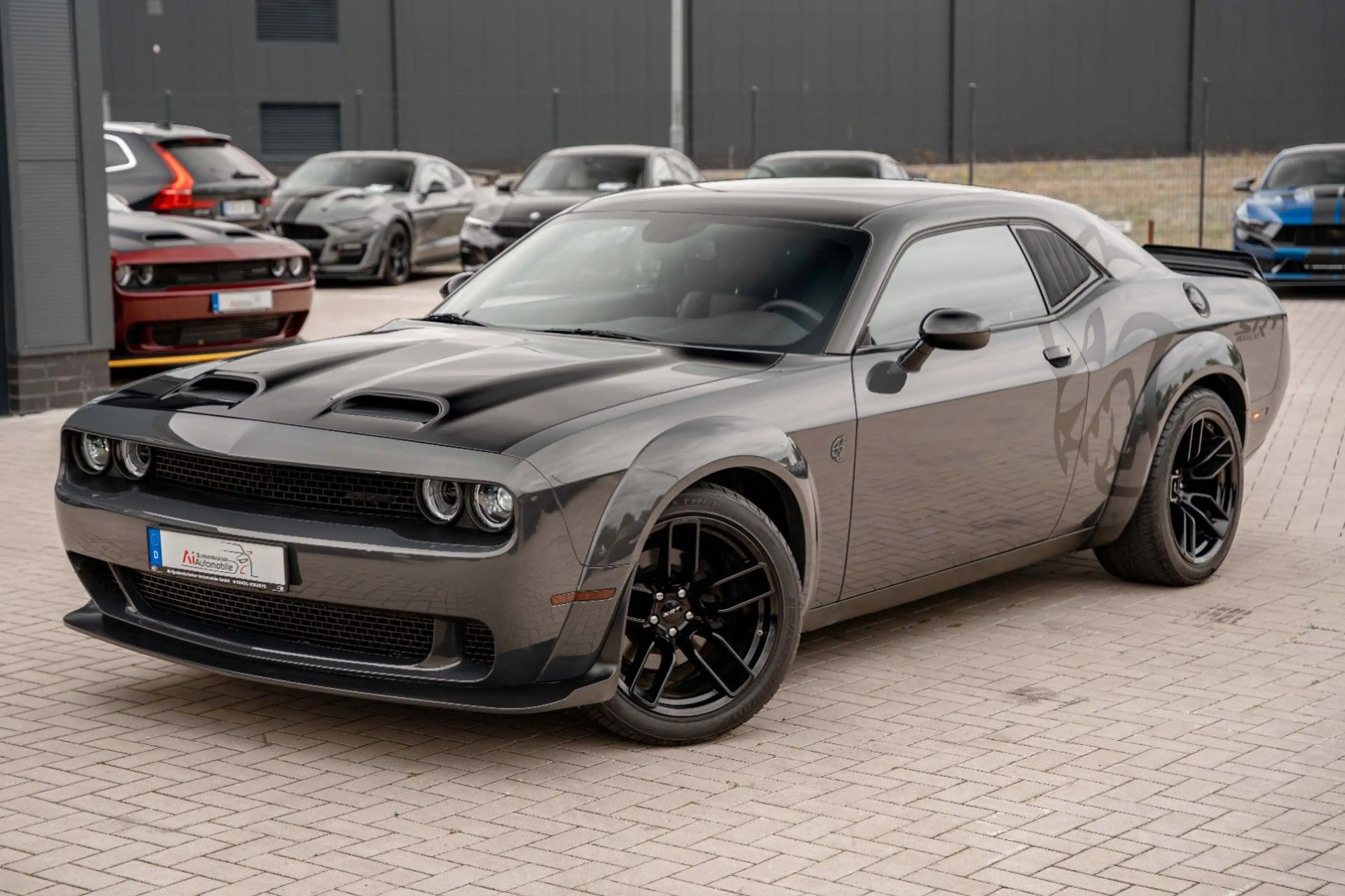 Dodge Challenger 5,7 HEMI WIDEBODY LED — photo 10