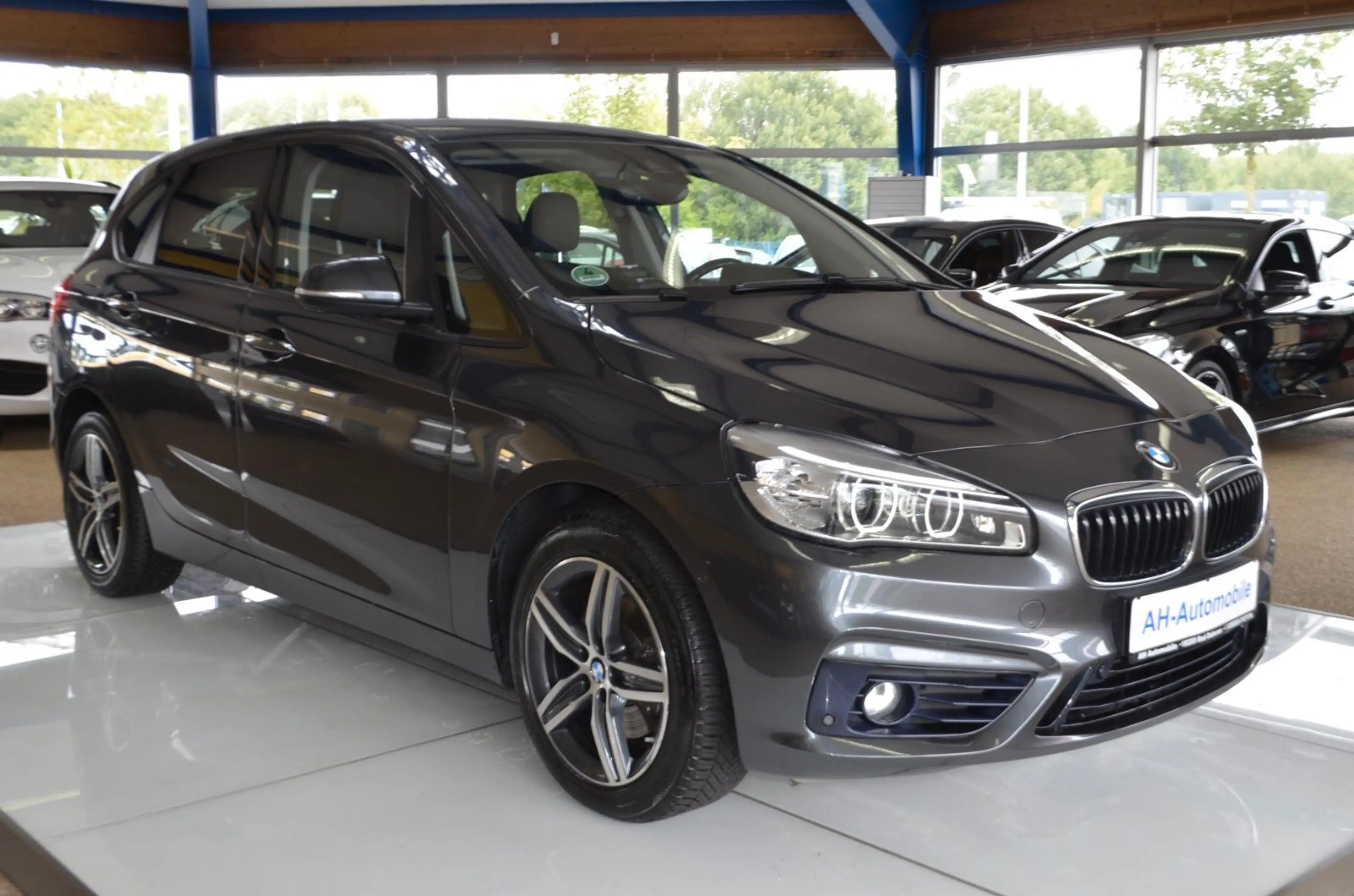 BMW 220 Sport Line AUTOMATIK / XENON — photo 2
