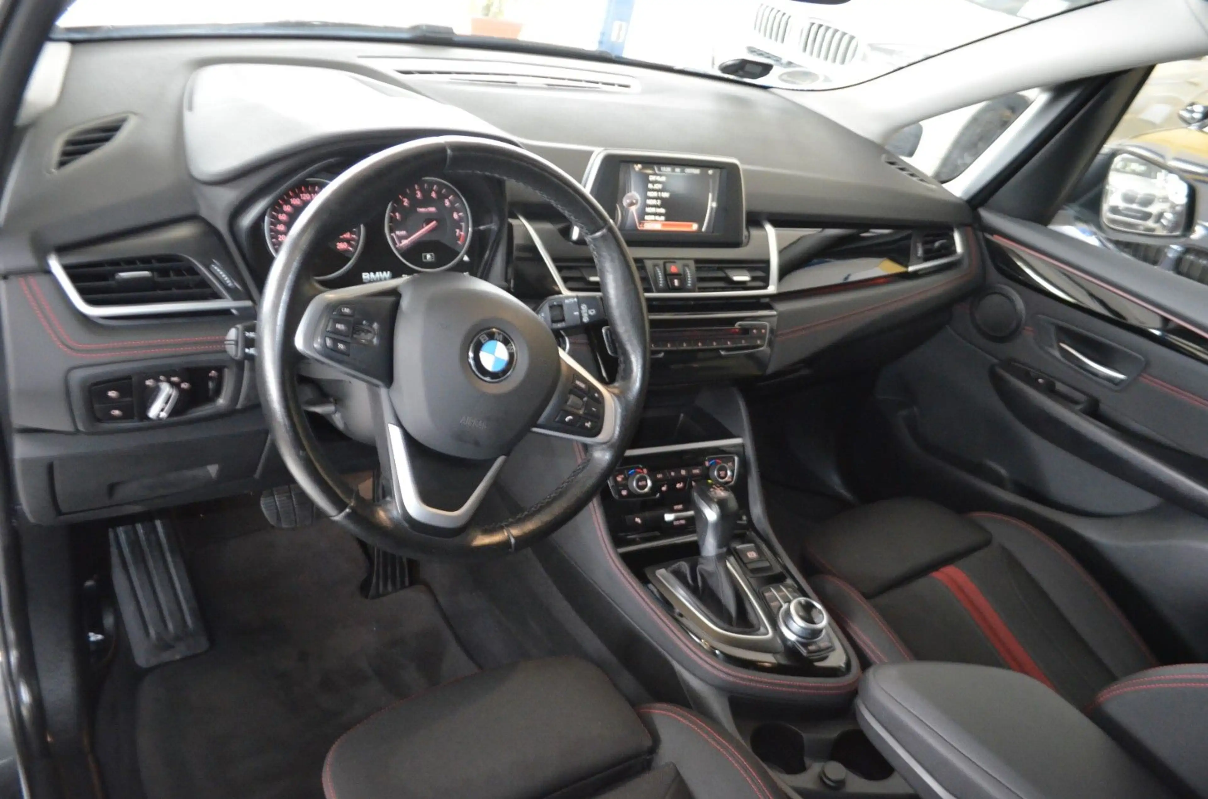 BMW 220 Sport Line AUTOMATIK / XENON — photo 12
