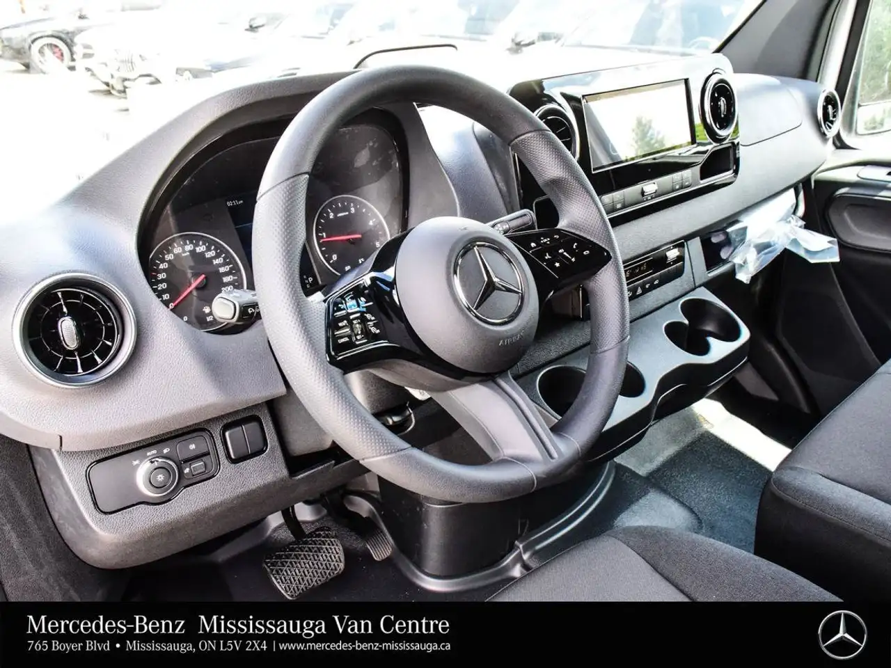Mercedes-Benz Sprinter снимка Mercedes-Benz Sprinter
