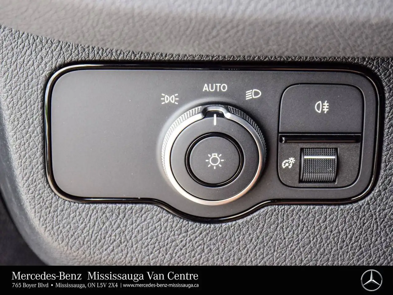 Mercedes-Benz Sprinter снимка Mercedes-Benz Sprinter