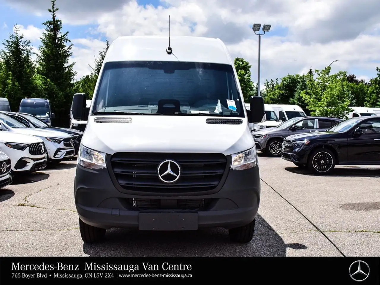 Mercedes-Benz Sprinter снимка Mercedes-Benz Sprinter