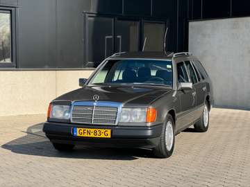 300 TDT / KOMBI / TURBO /Schuifdak / LM velgen.