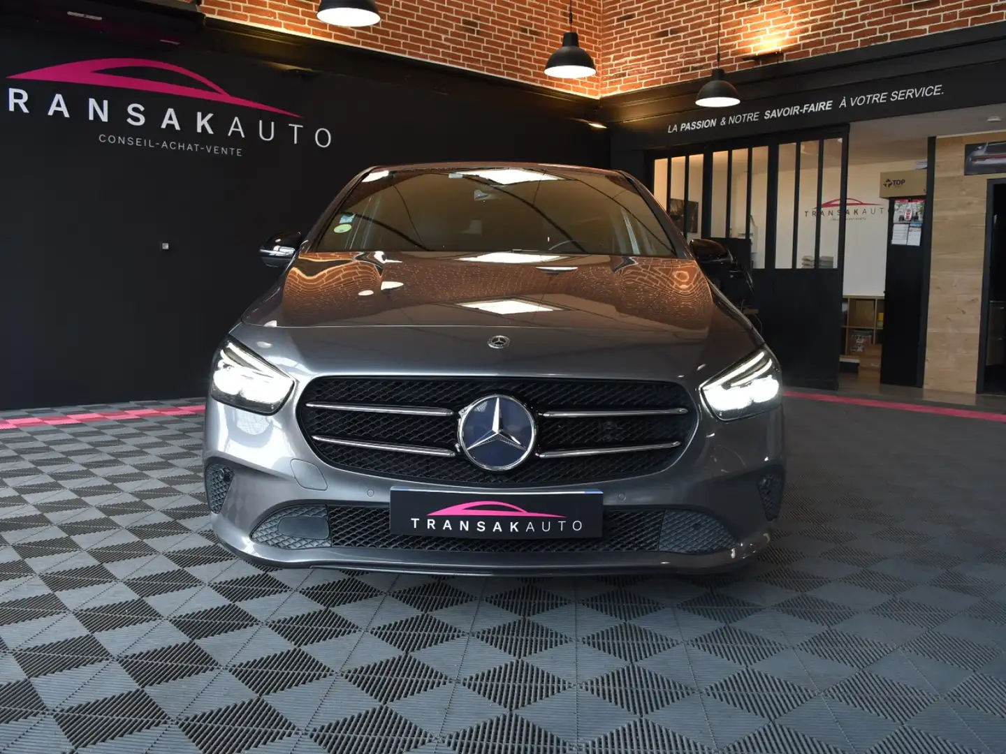 Mercedes-Benz B 200 Classe B 200 d 8G-DCT Progressive Line Gris - 2