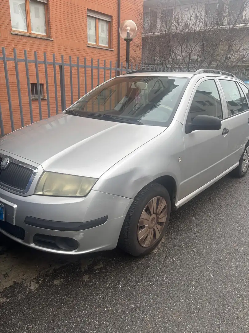 Skoda Fabia 4p 1.4 tdi Choice - 1