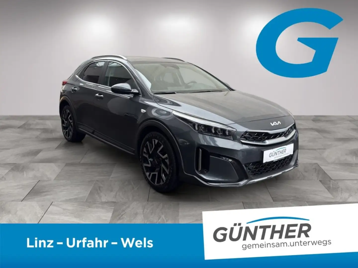 Kia XCeed SILBER 1.5 TGDI MT6 140 P1 Schwarz - 2