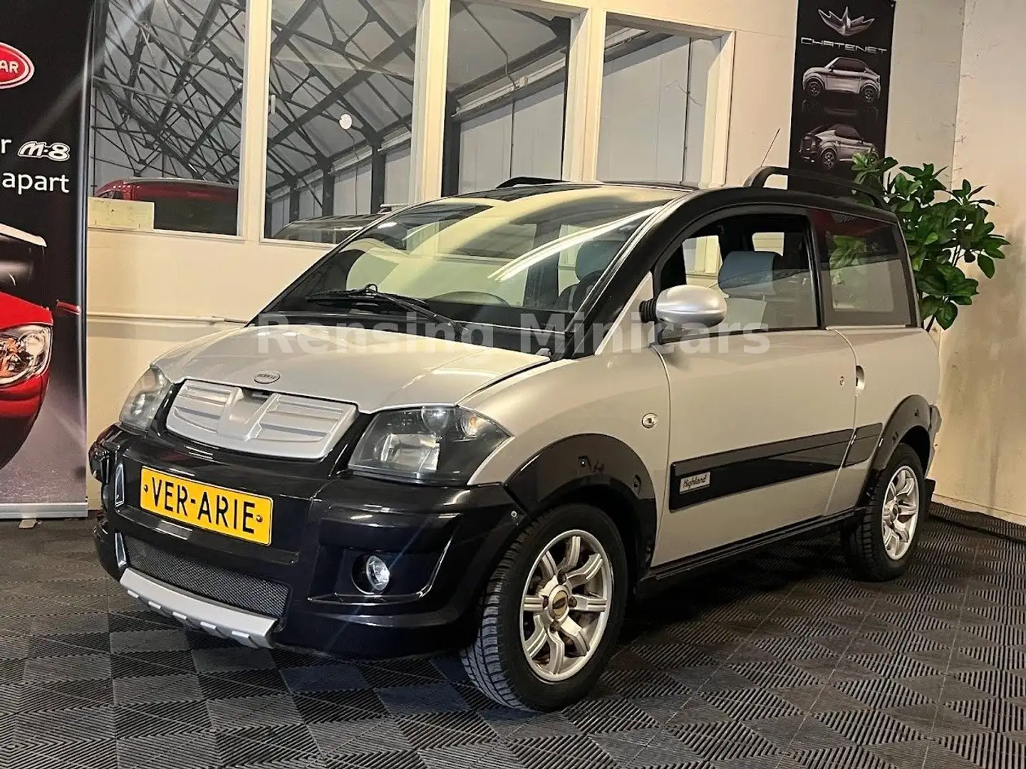 Microcar MC2 HIGHLAND CARGO hinteren Türen Mopedauto 45KM Plateado - 2