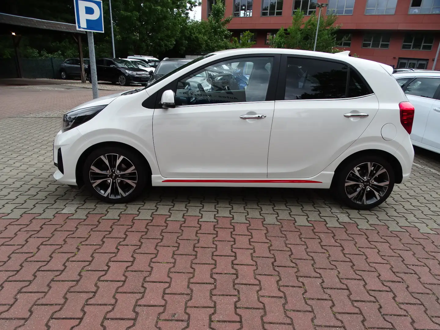 Kia Picanto 1.2 GT-Line Automatik, Technik Paket , Leder,Navi Weiß - 2
