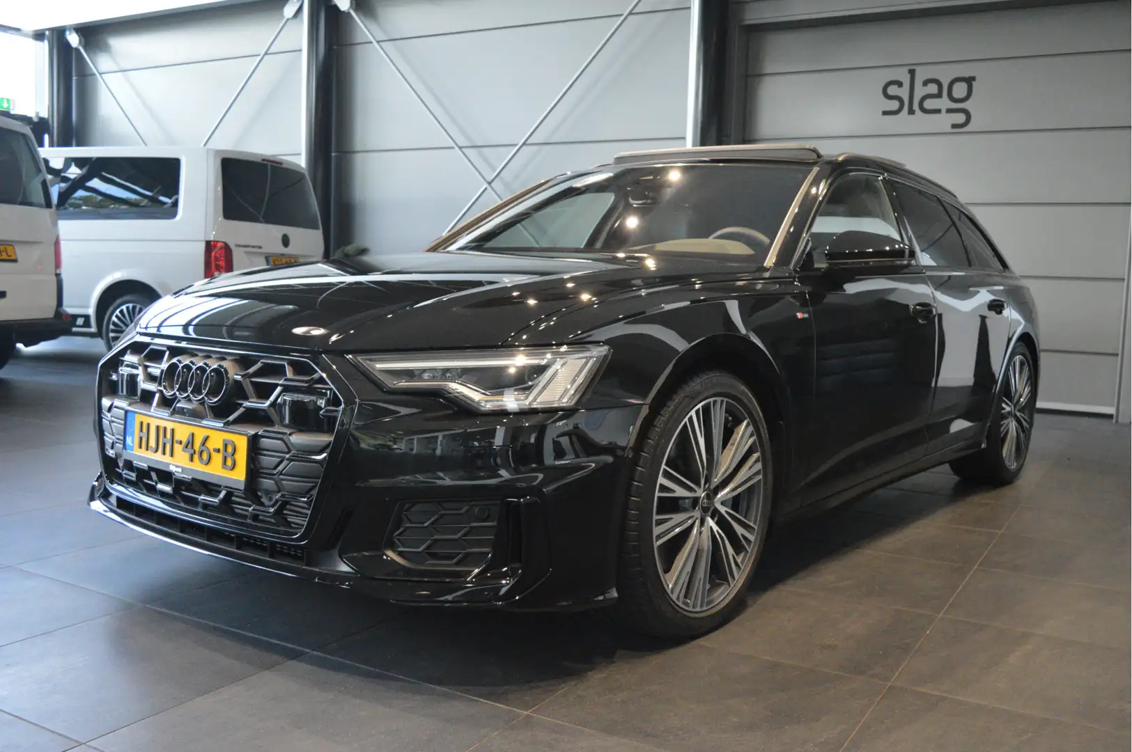 Audi A6 Avant 50 TFSI e quattro 3X S-LINE Black pano head Zwart - 2