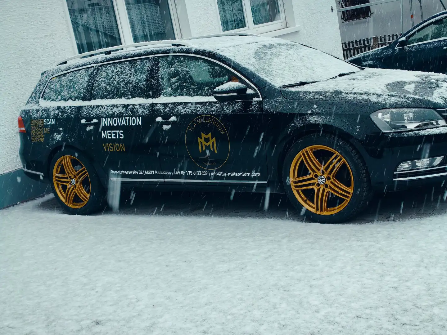 Volkswagen Passat Variant 2.0 TDI DSG BlueMotion Technology Comfortline Schwarz - 1