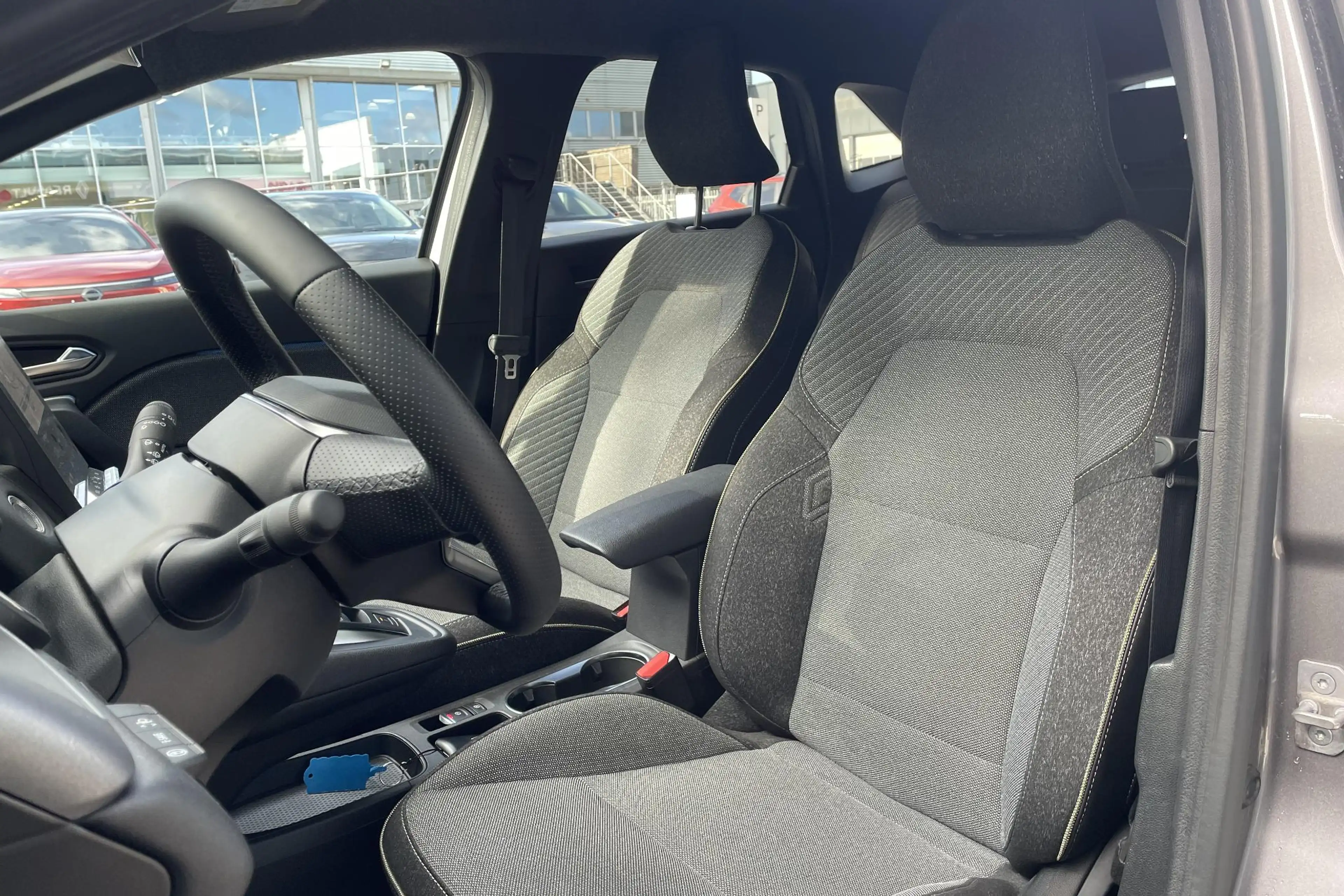 Renault Symbioz 1.8 E-Tech full hybrid 145 techno | Nav | Lm velge — photo 10
