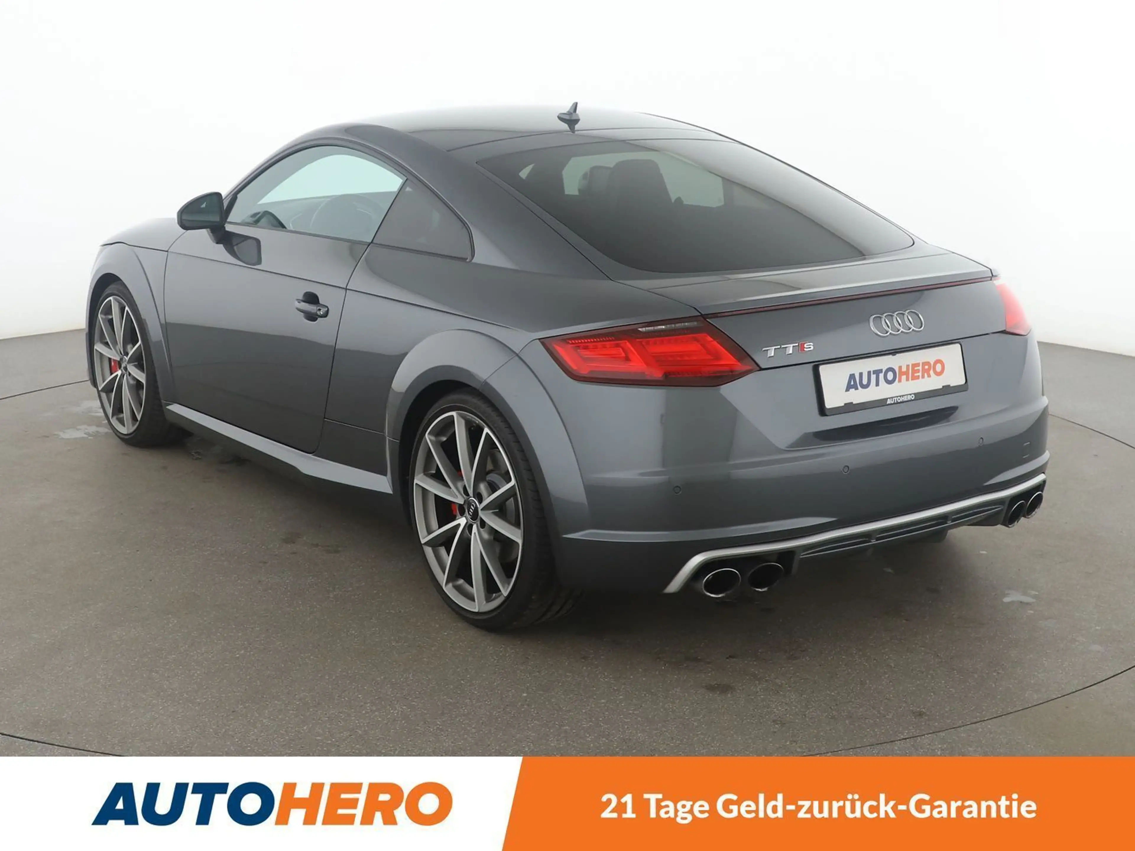 Audi TTS 2.0 TFSI quattro Coupe Aut.*NAVI*LED*TEMPO* — photo 4