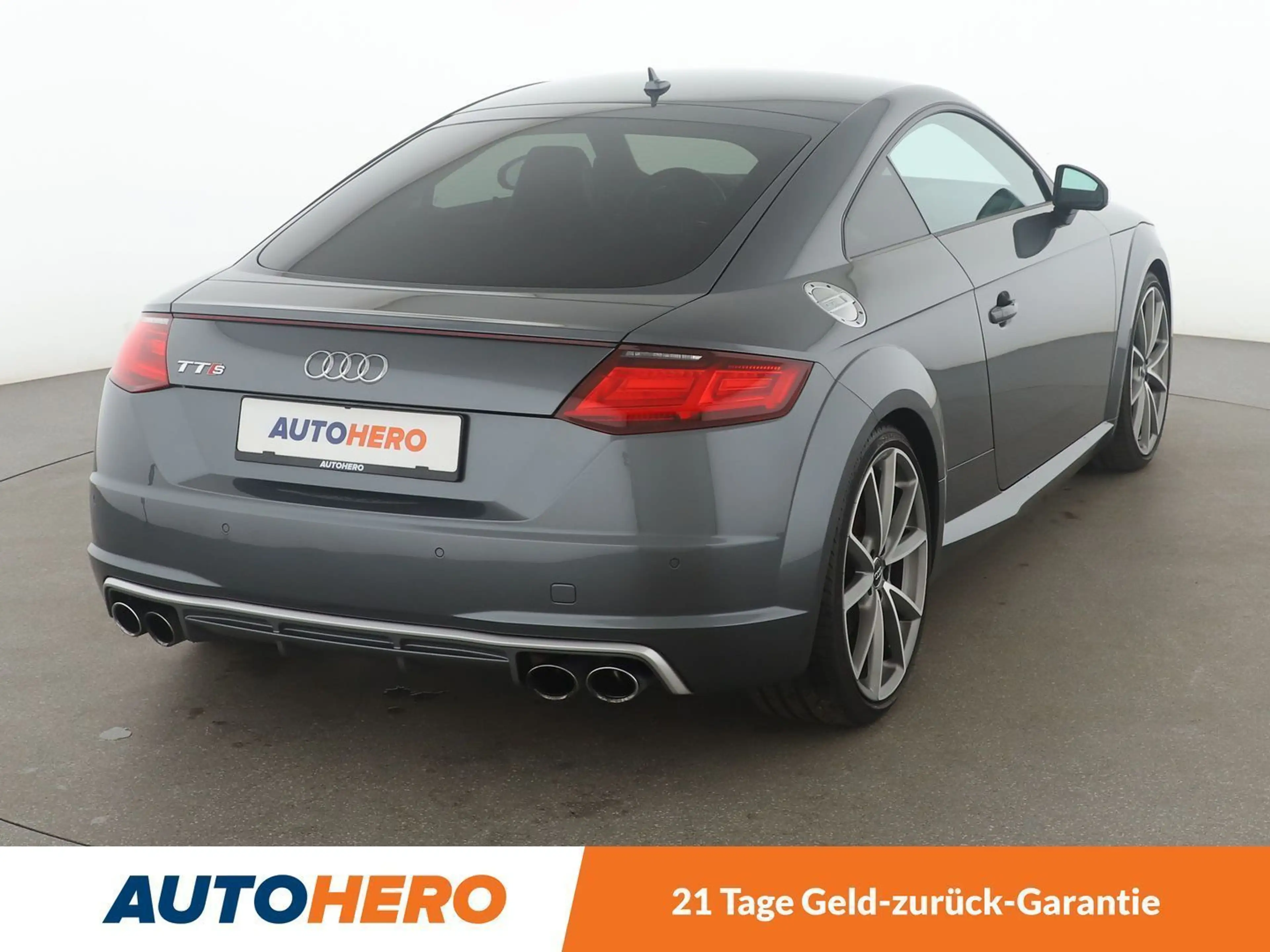 Audi TTS 2.0 TFSI quattro Coupe Aut.*NAVI*LED*TEMPO* — photo 6