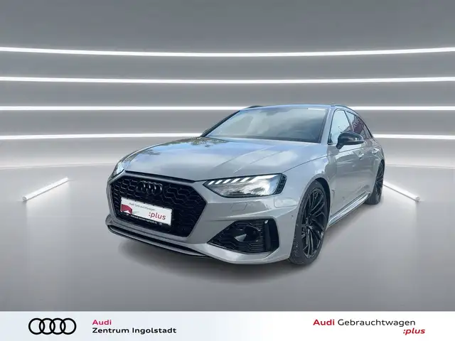 Audi RS4 Avant qu MATRIX AHK RS AGA MASSAGE B&O 20"