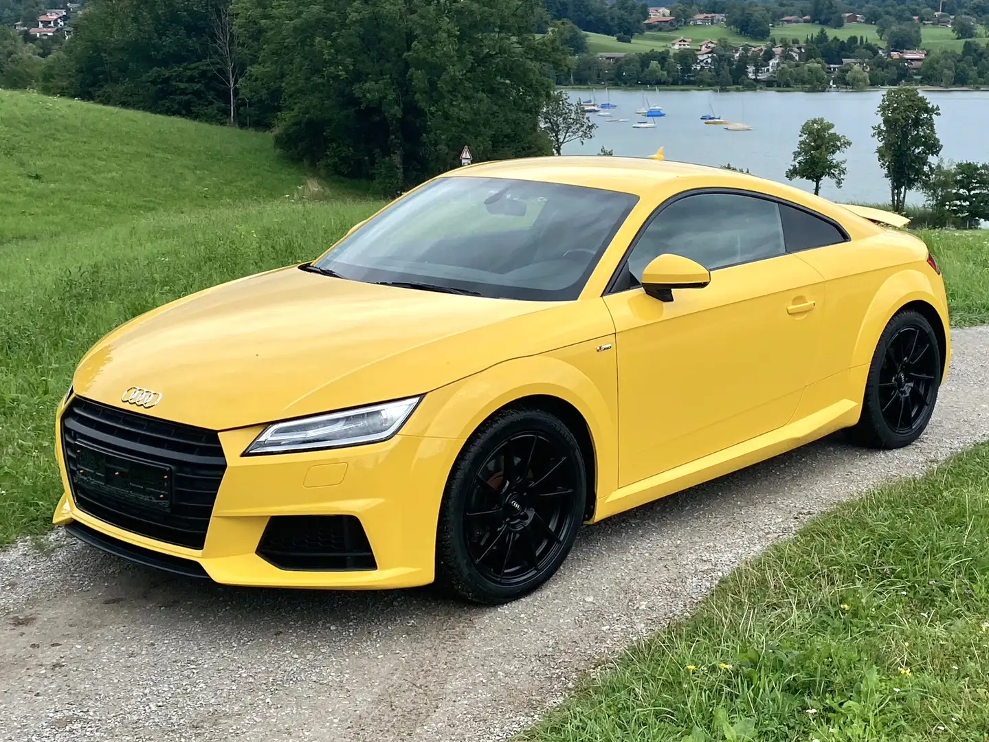 Audi TT Audi TT Coupe 1.8TFSI*S-Line*VirtualCockpit*Leder Žlutá - 2