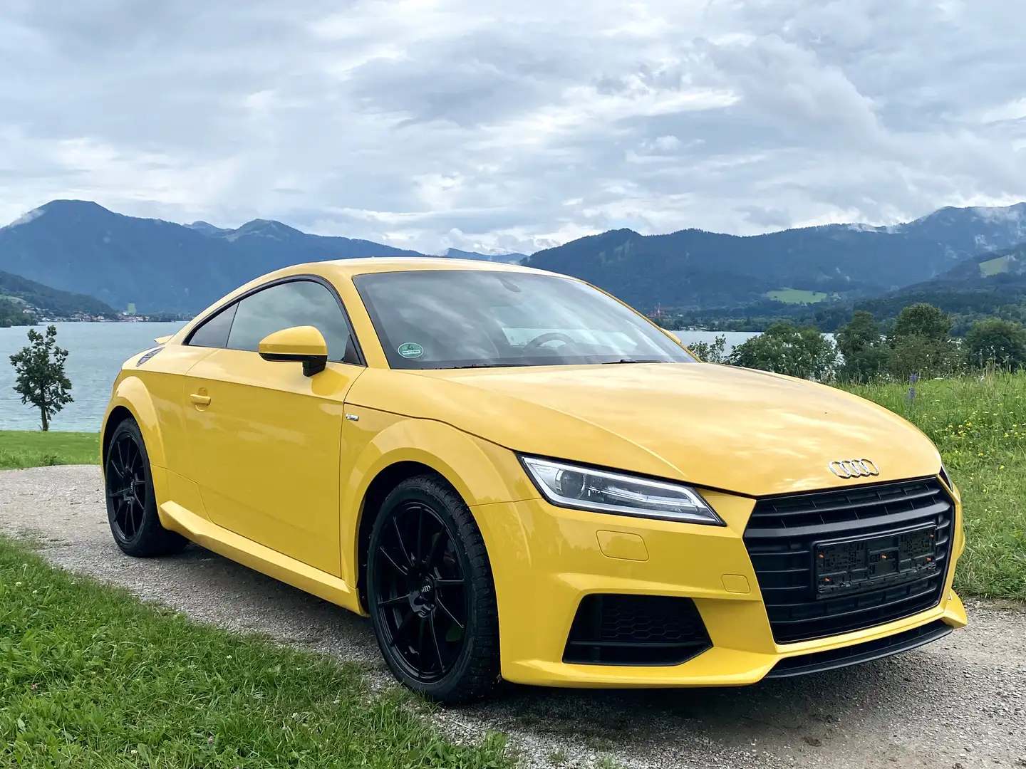 Audi TT Audi TT Coupe 1.8TFSI*S-Line*VirtualCockpit*Leder Žlutá - 1