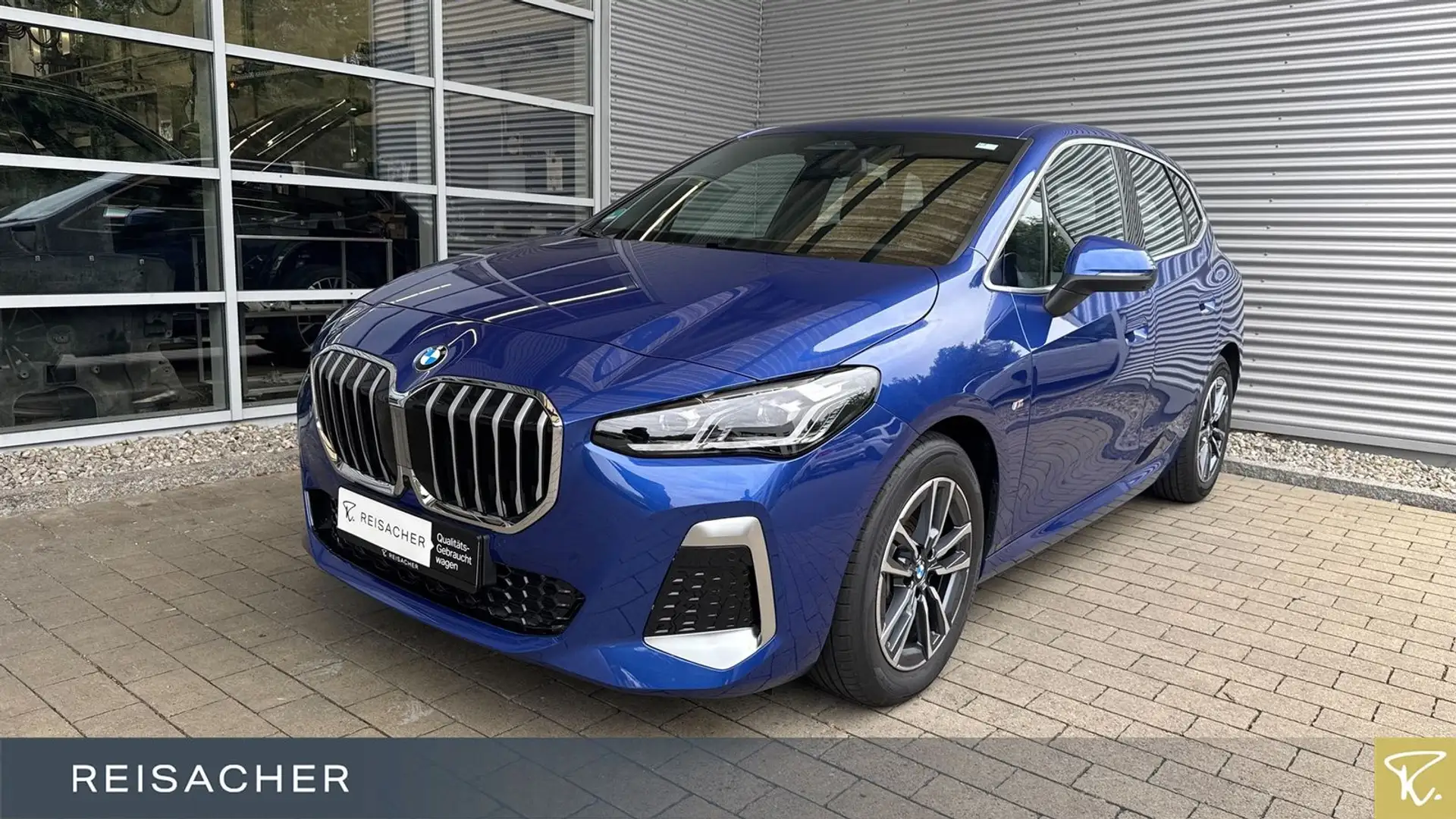 BMW 223i Active Tourer M-Sport RüKa AHK el.Sitz HUD Blau - 1