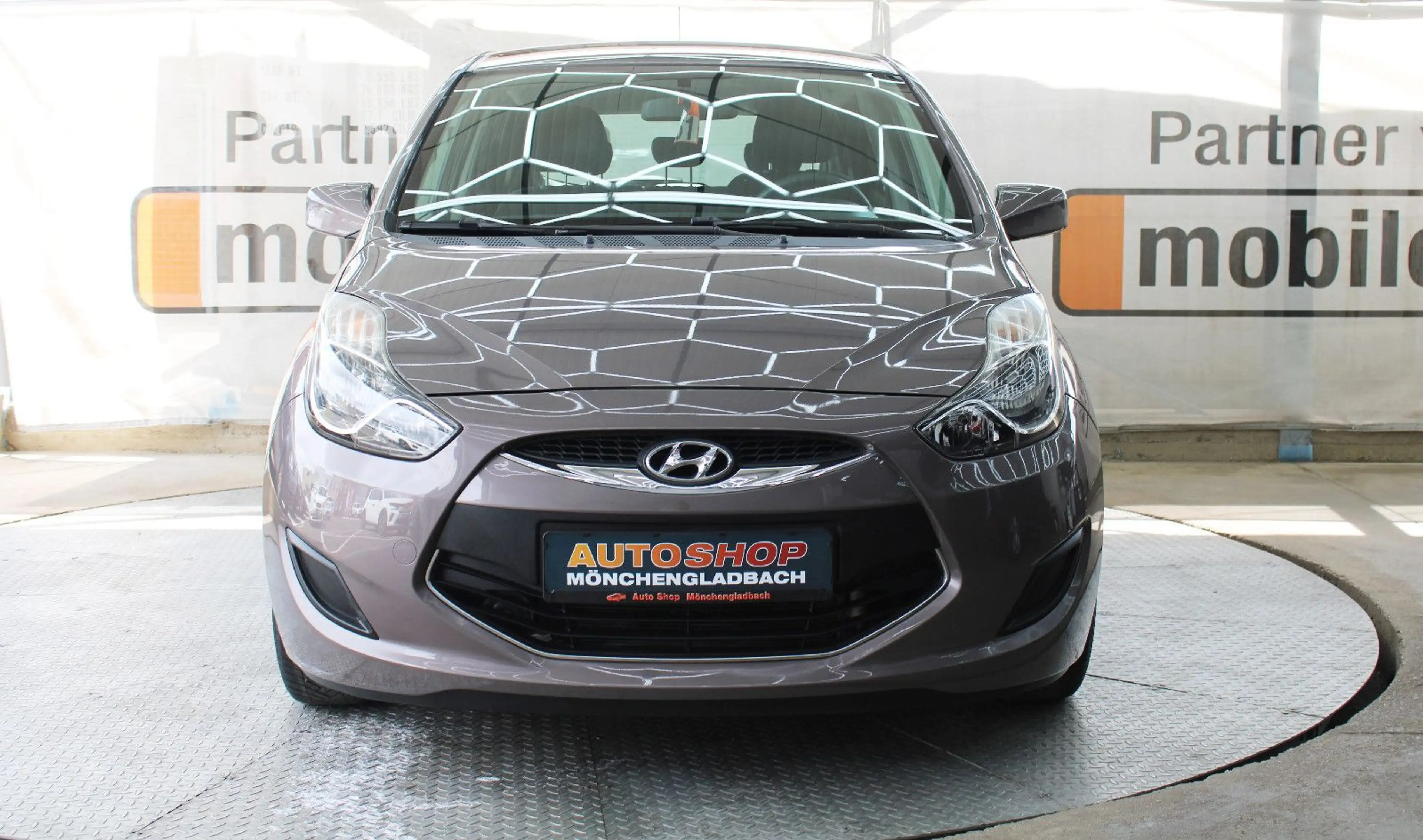Hyundai iX20 1.4 *Tüv&Inspektion Neu* — photo 14