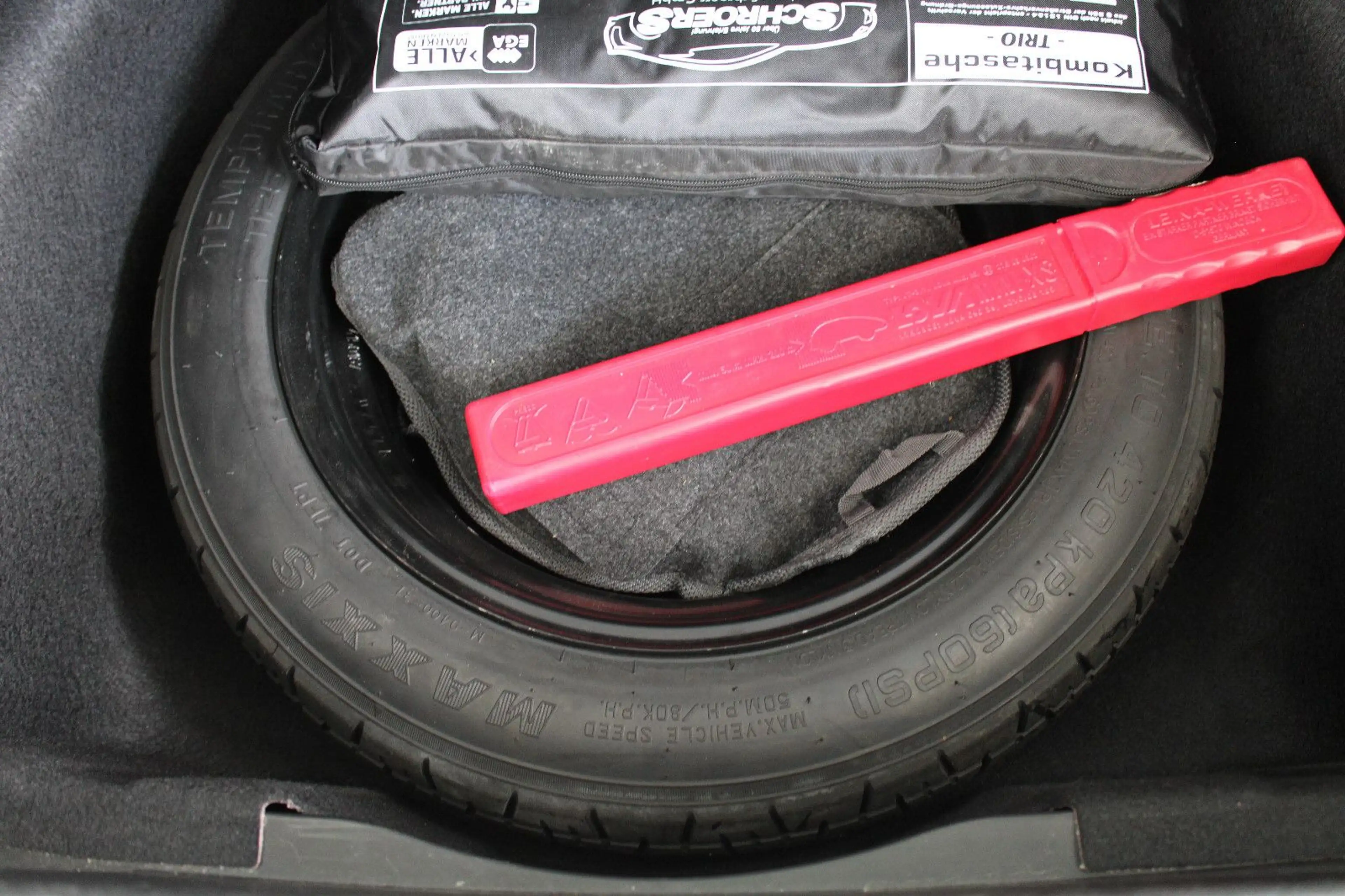 Hyundai iX20 1.4 *Tüv&Inspektion Neu* — photo 9