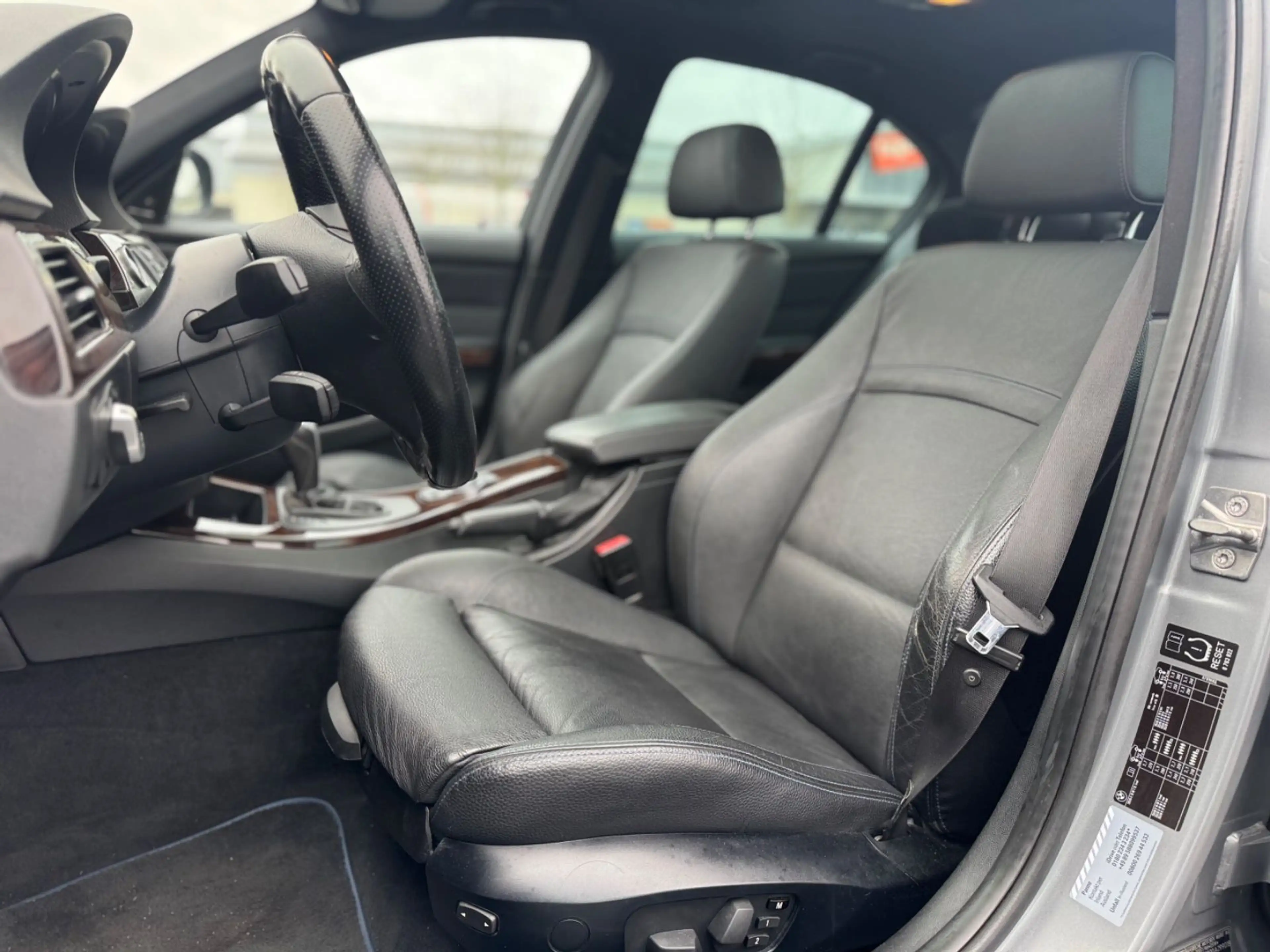BMW 335 d Edition*APPLE Carplay*H&K*Stage3 — photo 13